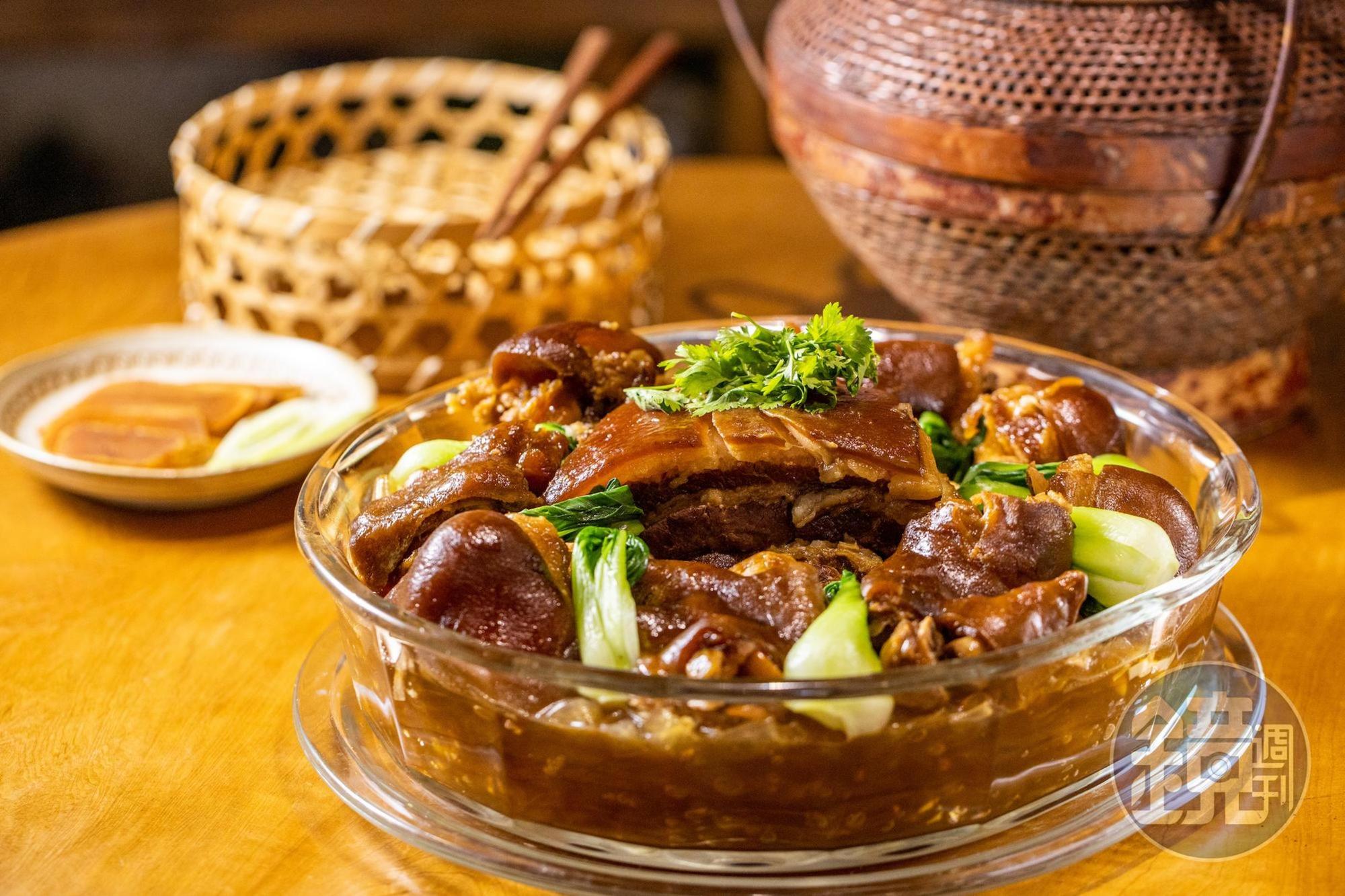 封肉筍絲煲