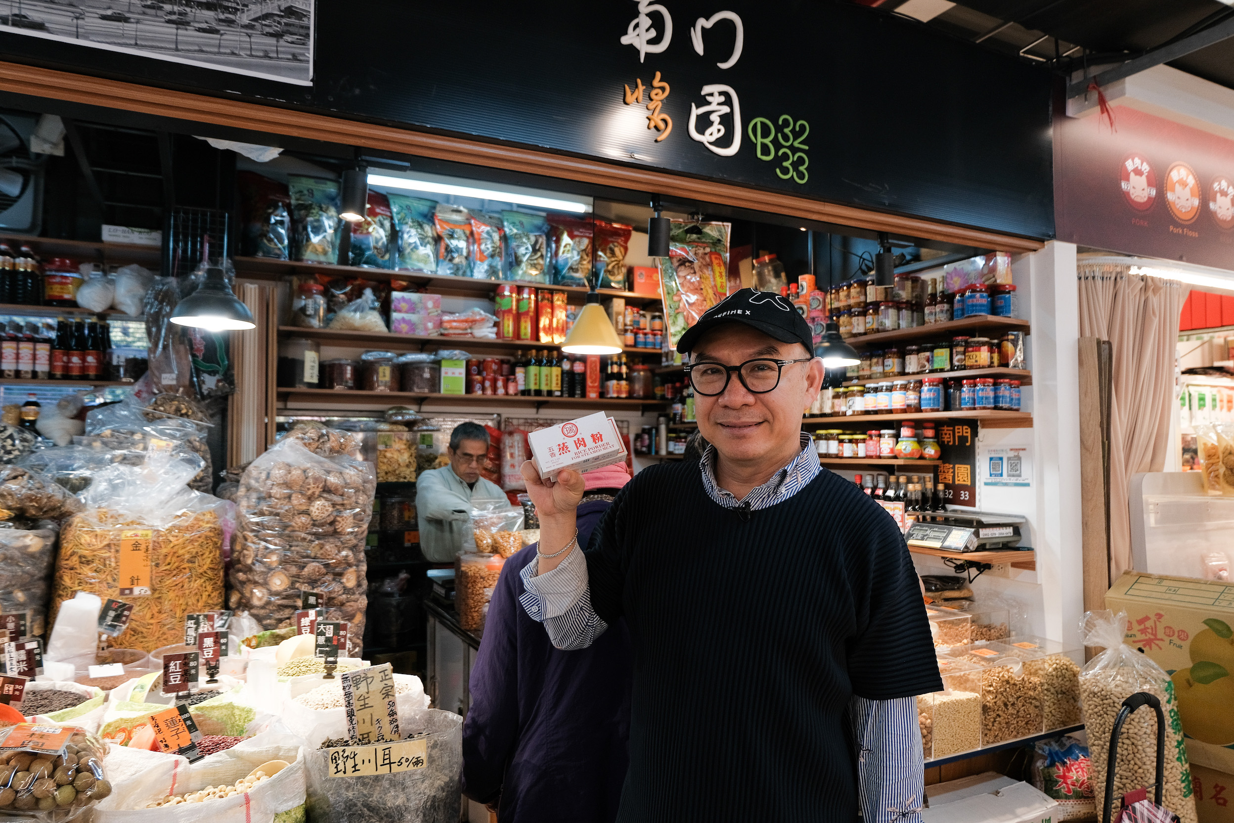 美食家吳恩文是南門市場的常客。