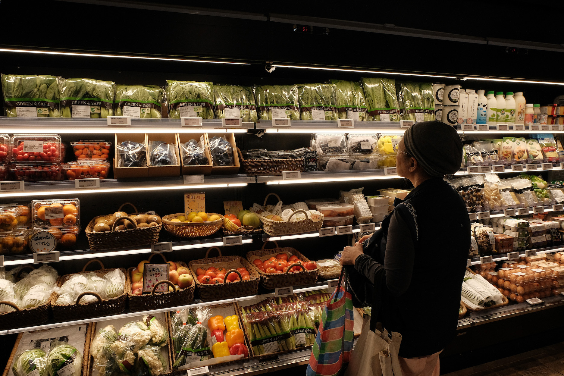 GREEN&SAFE嚴選安心食材，並販售許多原生種蔬果。