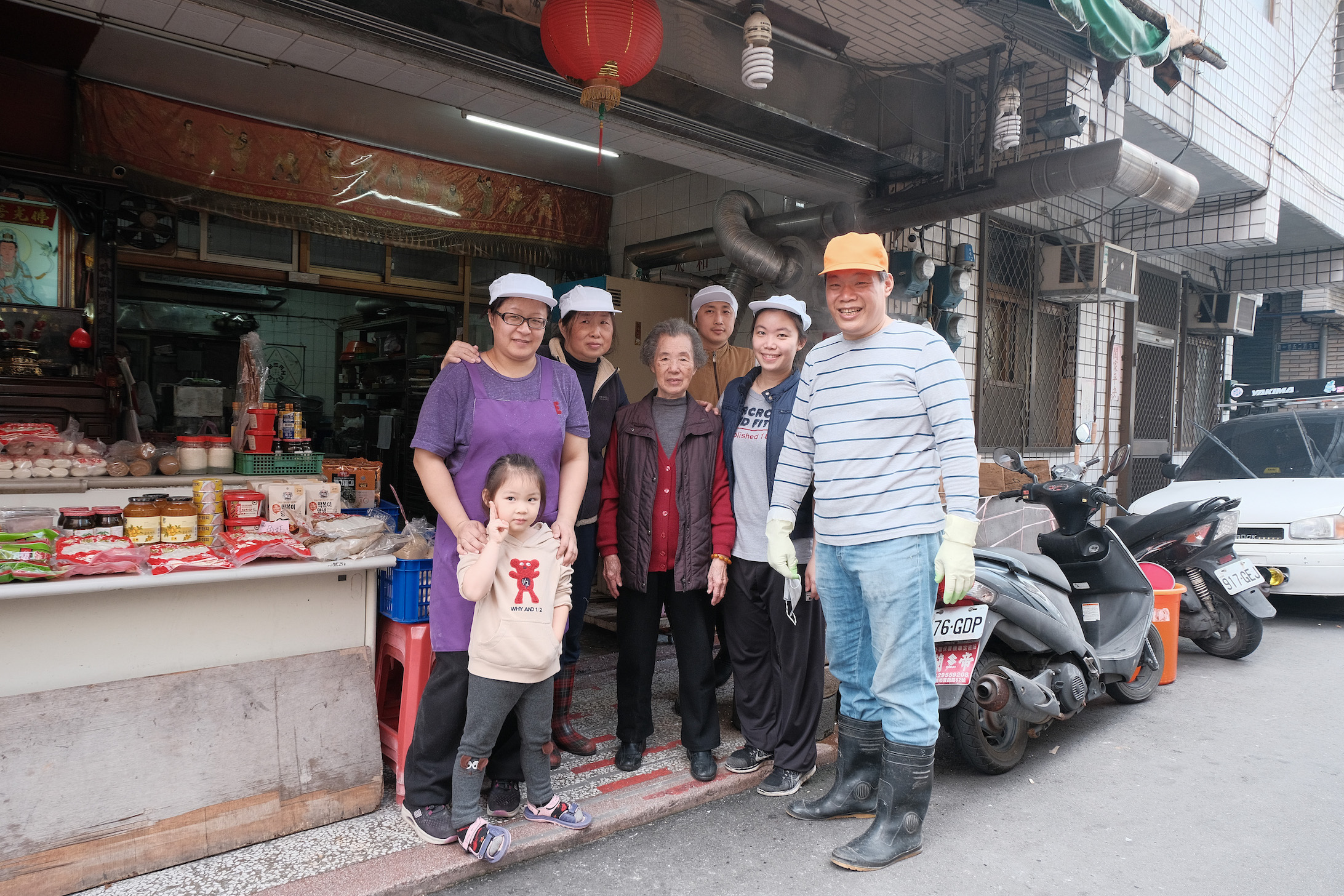 永和周家五代合力守著傳統的大陳風味。