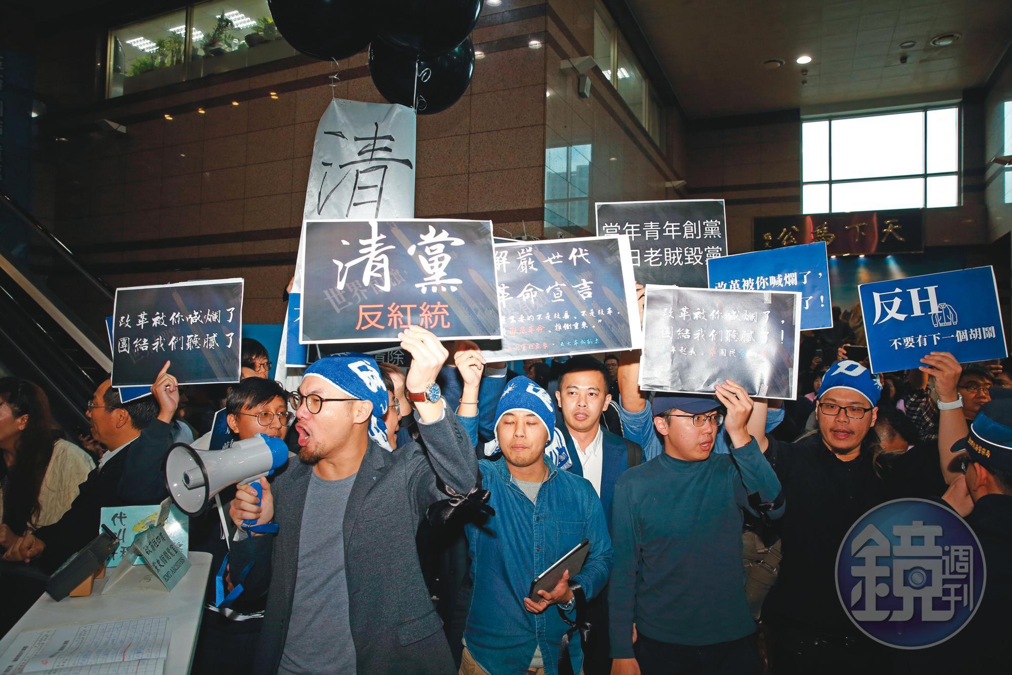 這次國民黨大選失利,黨主席吳敦義立即請辭,隨即有黨內青年發聲要求下架92共識。