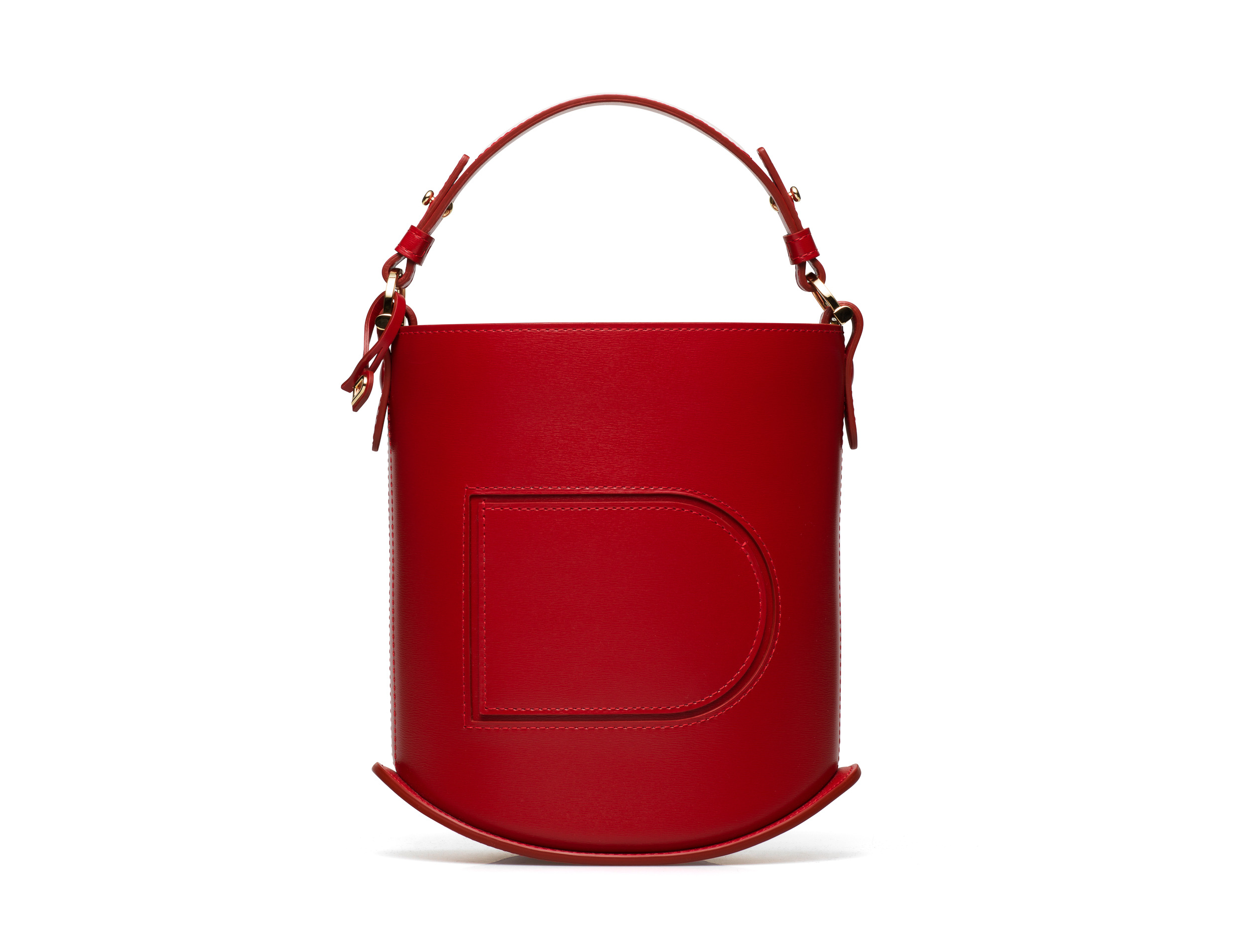 Valentines Day限定款Pin系列唇膏紅迷你水桶包。NT$79,900（美之心提供）
