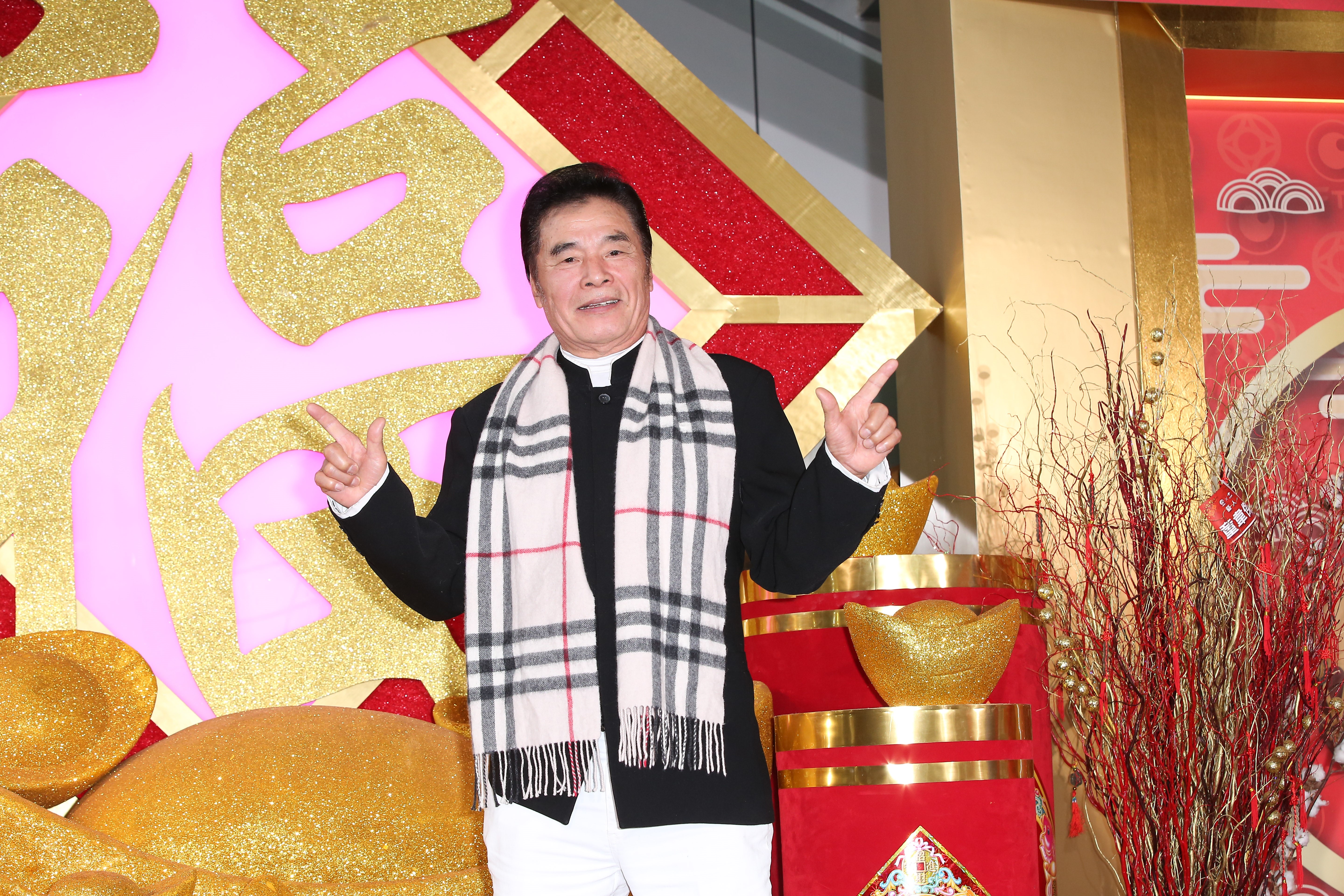 雷洪雖然高齡71歲，但他也與時俱進將當起直播主。