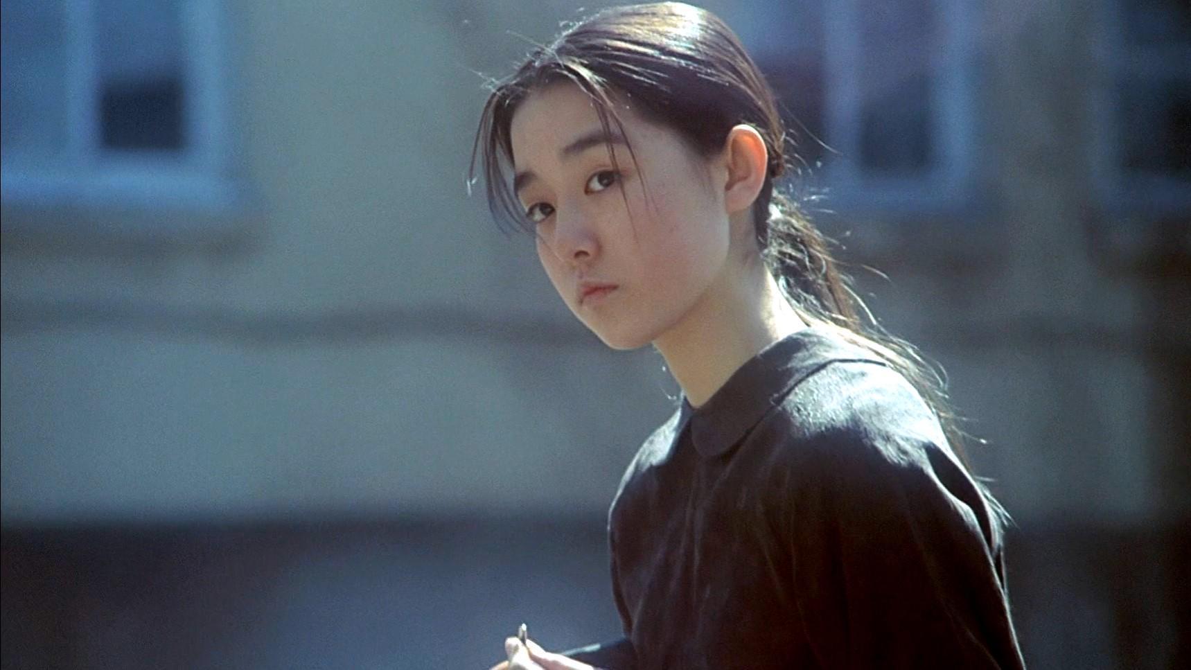 岩井俊二執導的《燕尾蝶》是他早年的代表作。(翻攝自https://movie.xunlei.com/)