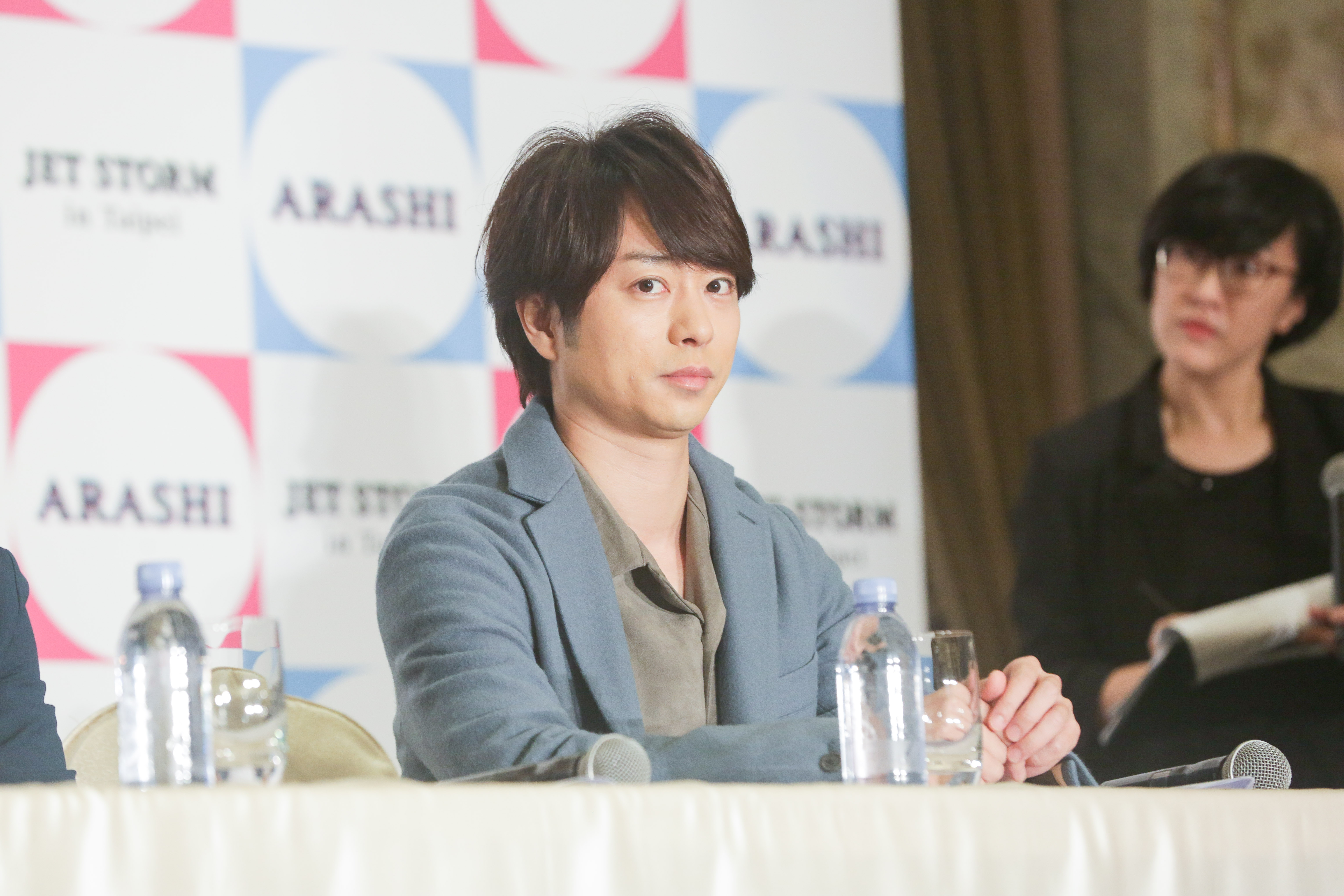 日本傑尼斯男團ARASHI嵐成員櫻井翔傳將於本週五訂婚。