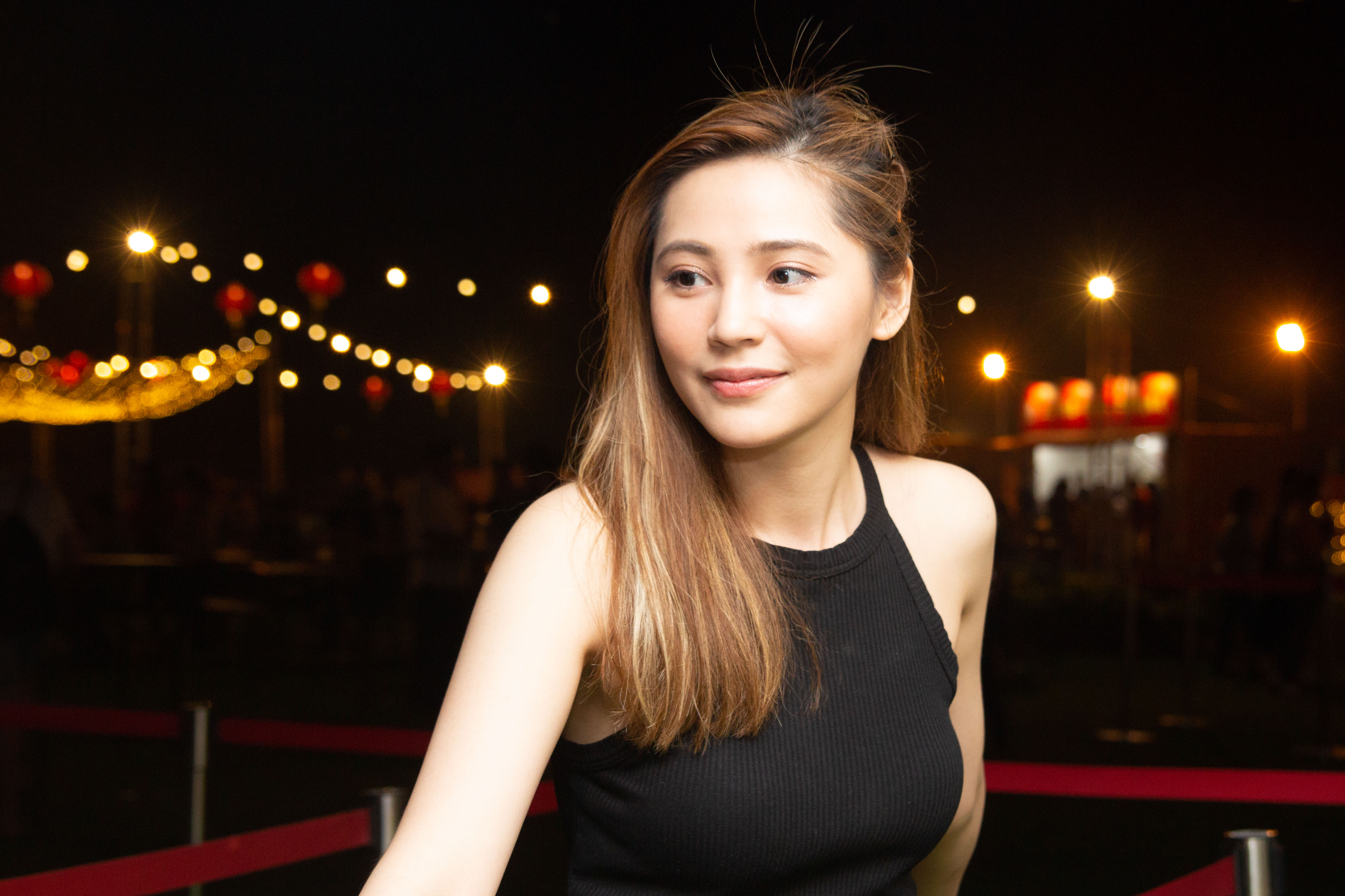 邱慧雯被新加坡主辦商邀請參加聖淘沙舉辦「Asian NIGHT MARKET 士林嘉年華之寧夏夜市」活動。