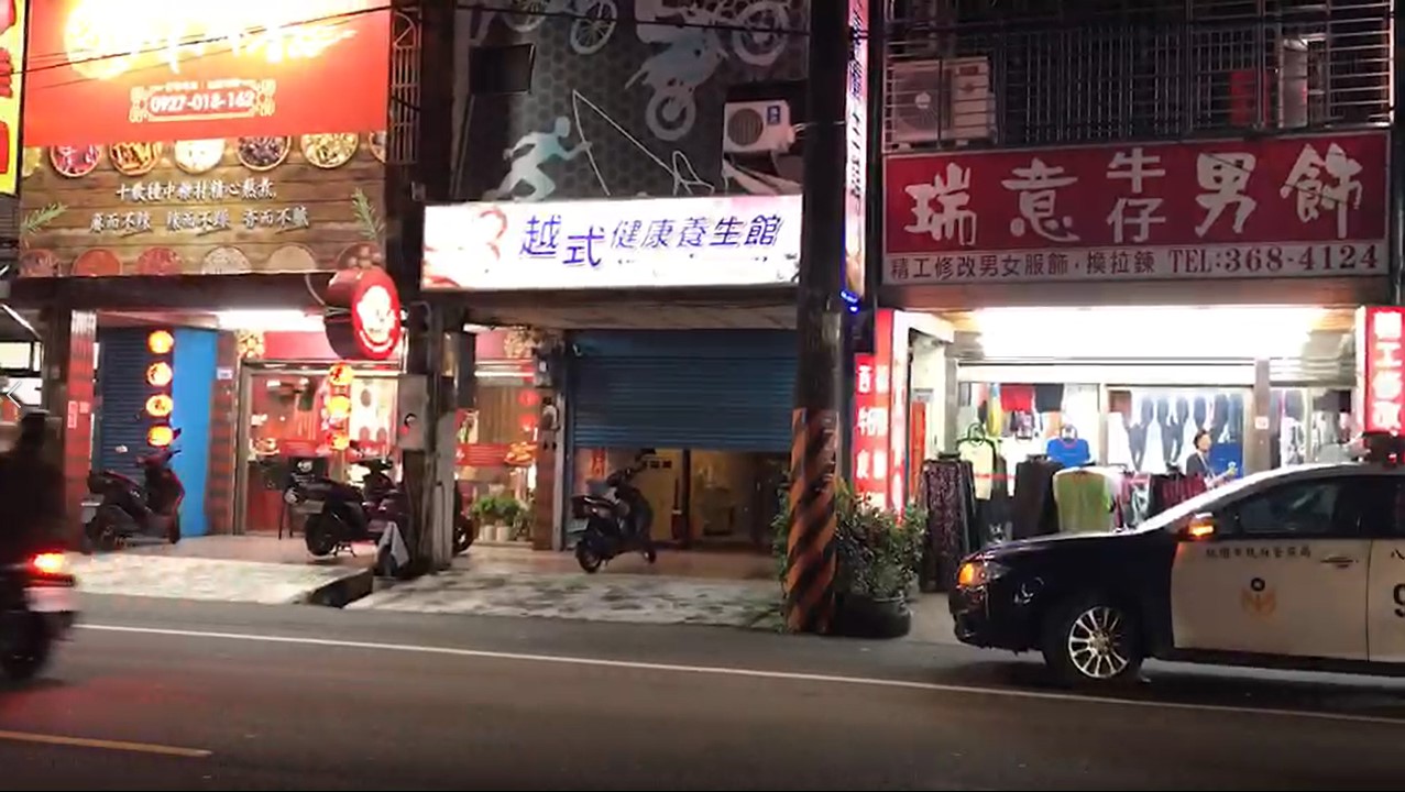 去年8月信堂成員就曾到八德砸店。（警方提供）