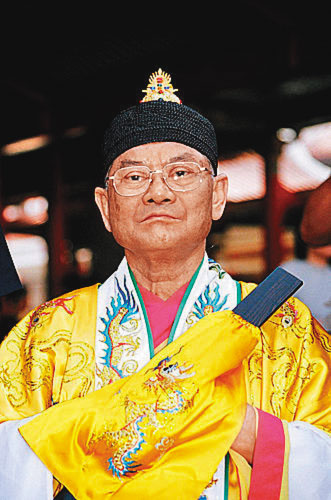 獲政府認證的64代天師張源先2008年過世後,冒出5個天師爭搶大位。(翻攝維基百科)