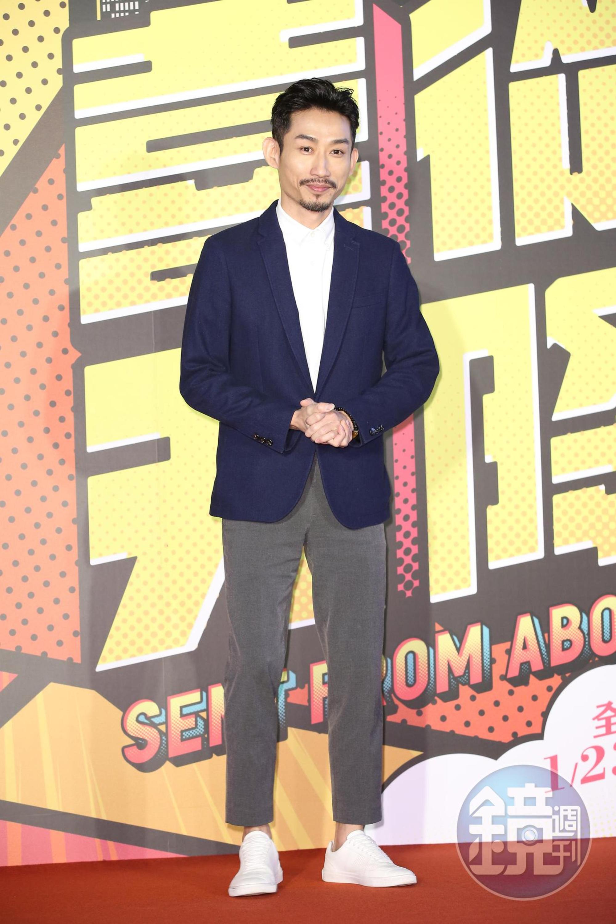 陳竹昇客串豪宅買家，與導演李中是多年好友的他，即使只是客串也特地前來站台。