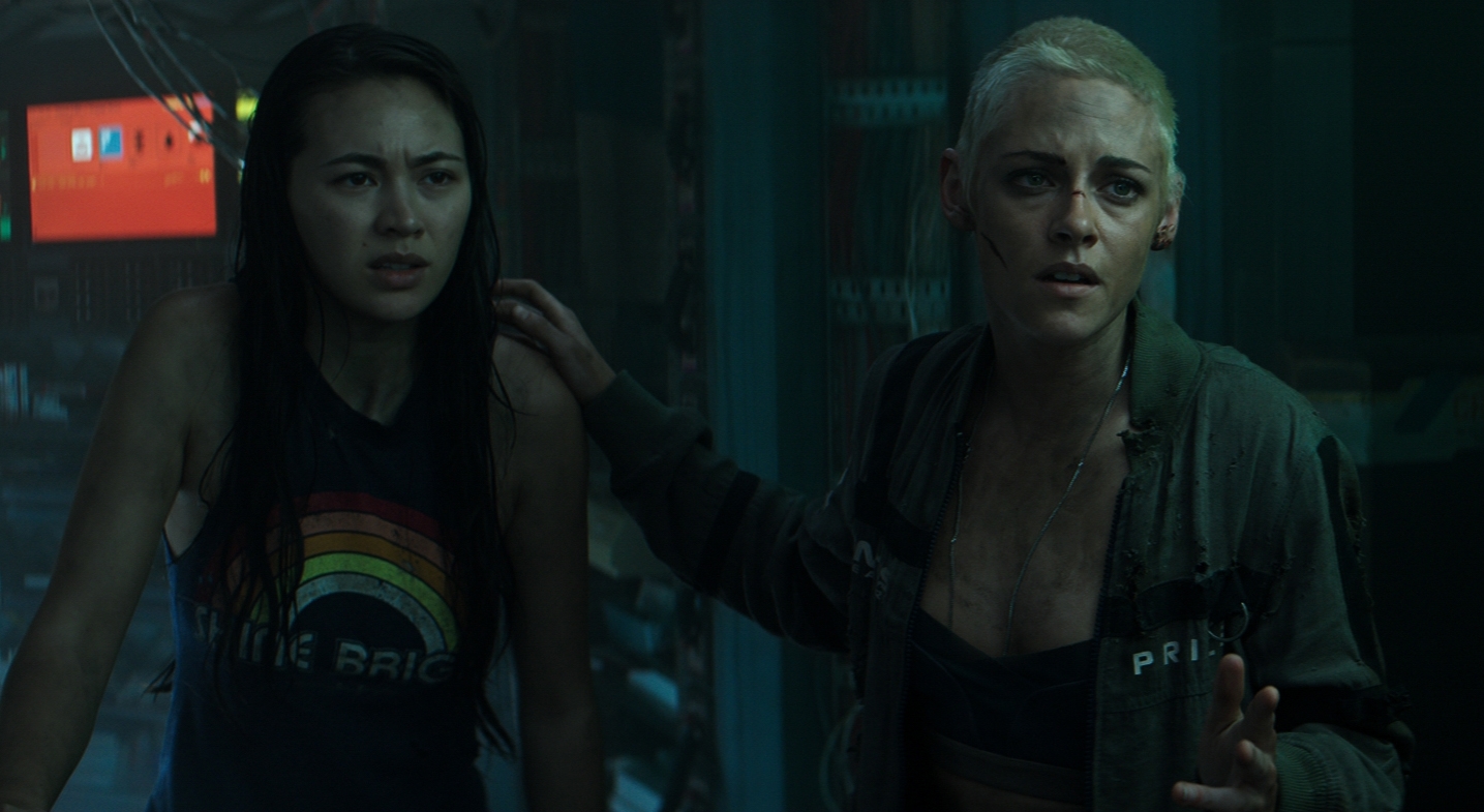 克莉絲汀一頭超酷金短髮新造型很搶眼，她接連有新片上映，考驗人氣。（20世紀提供）