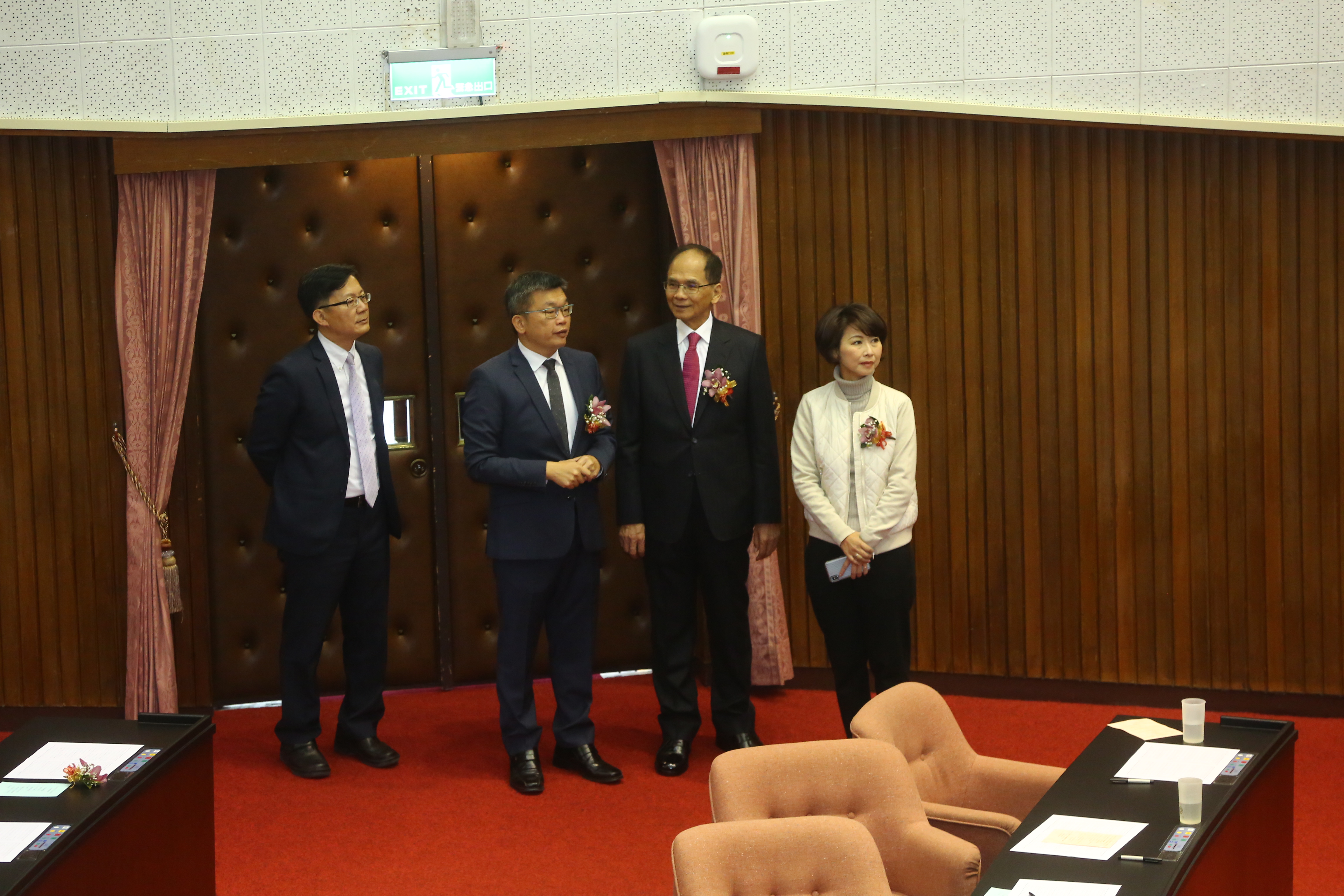 民進黨立委游錫堃、蔡其昌搭配角逐立法院正副院長，游錫堃中午已順利當選。