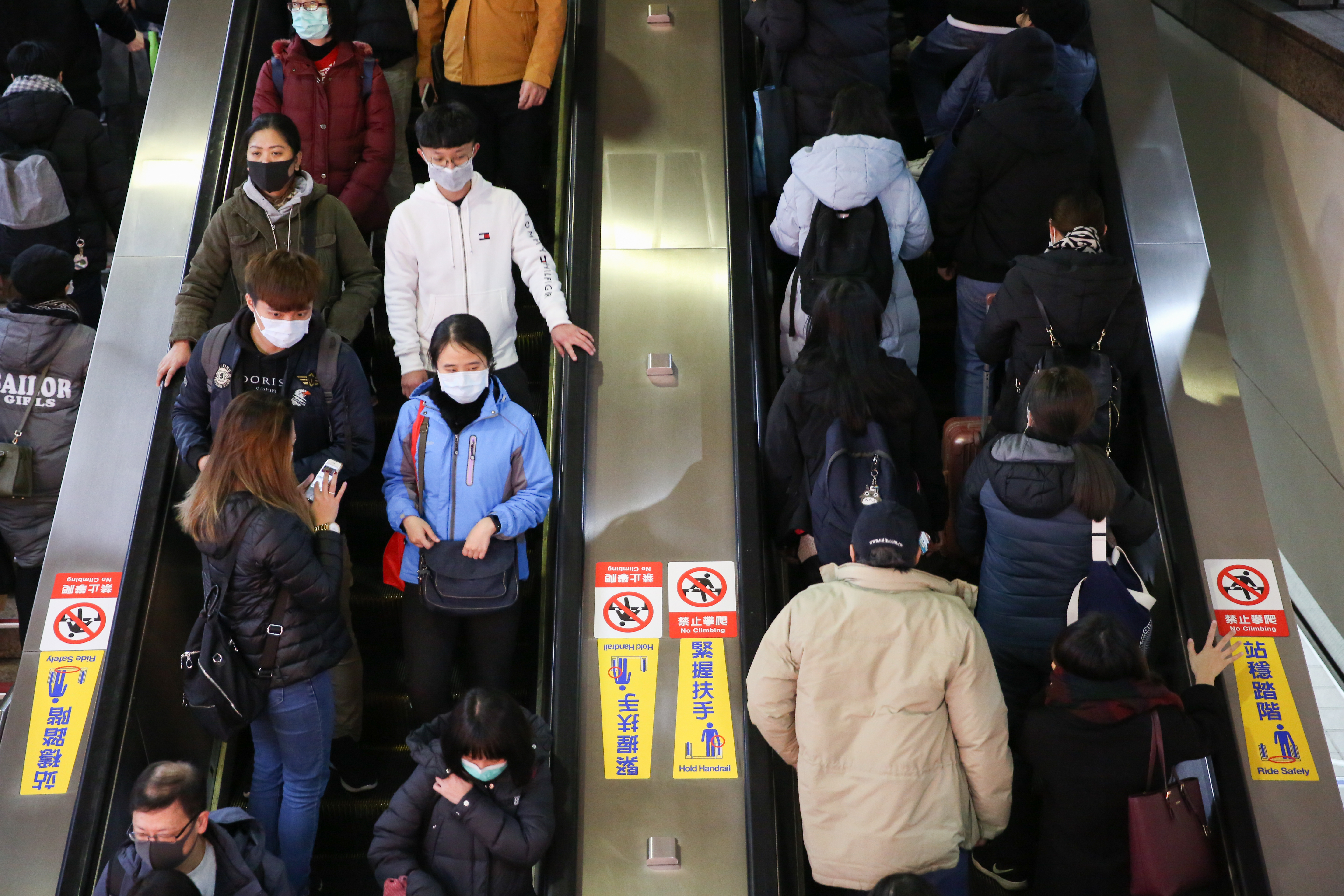 受新型冠狀病毒（武漢肺炎）影響，台灣口罩一罩難求，引發民眾恐慌。