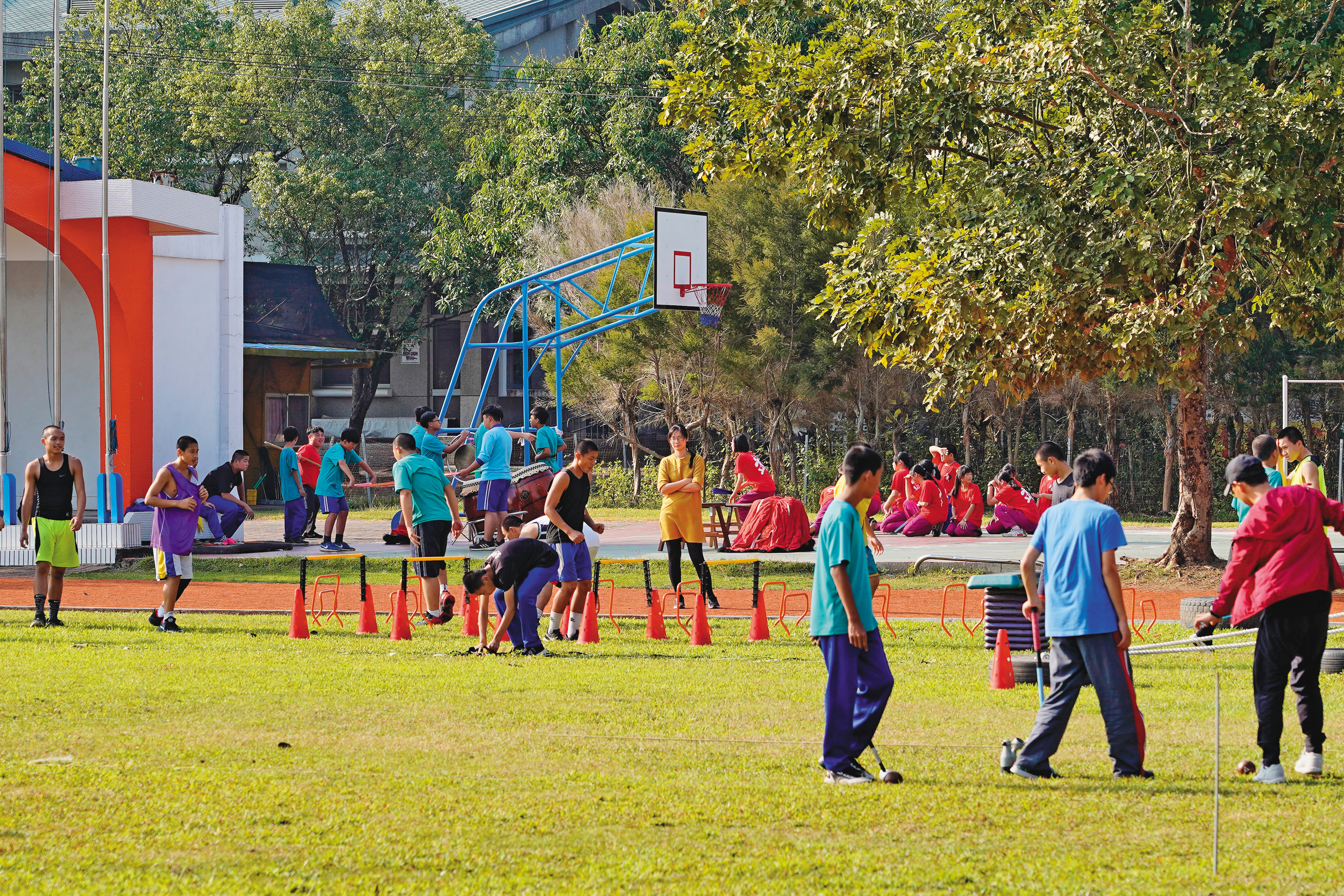 東原國中位處偏鄉，教育資源相對匱乏。