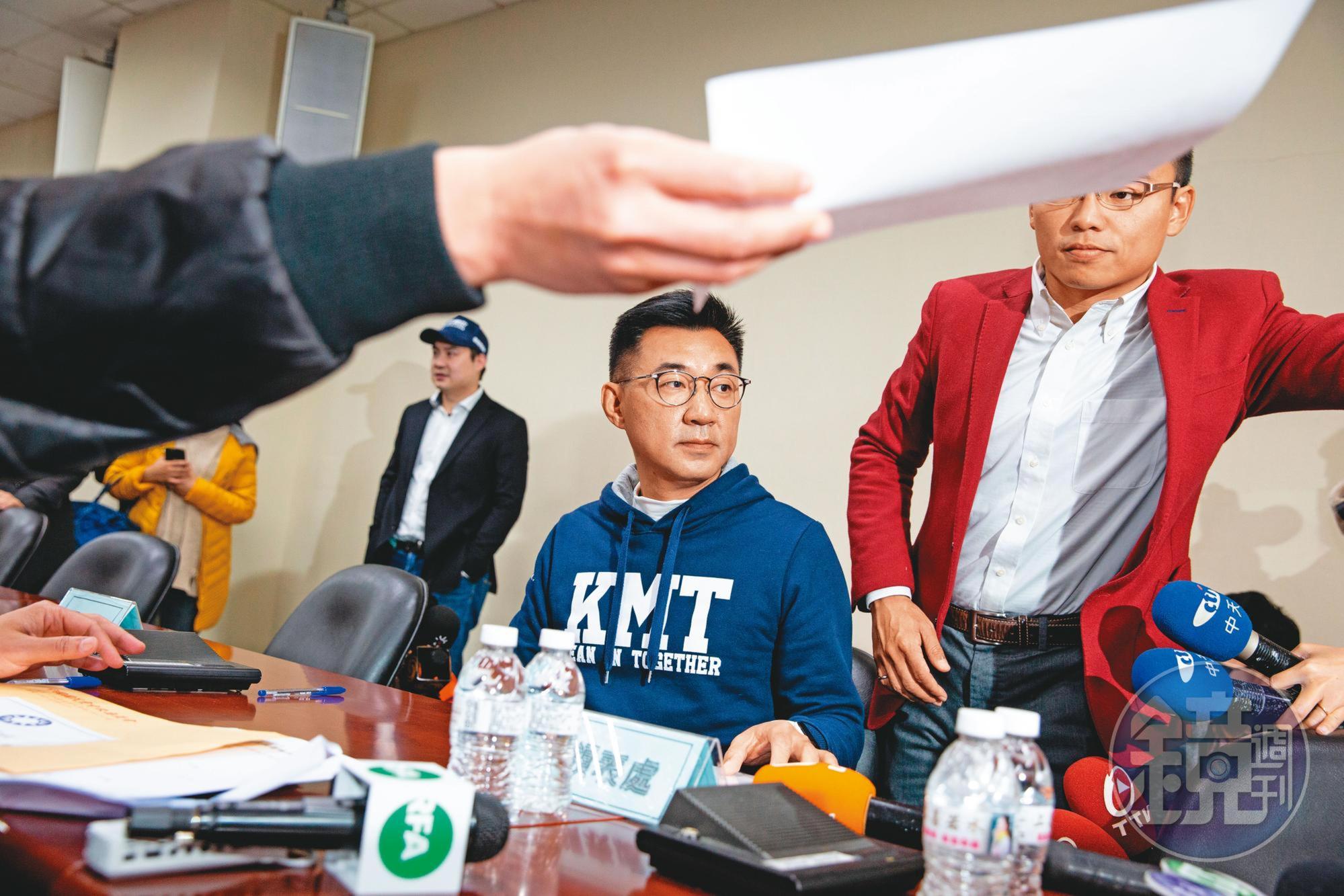 獲黨內青壯派力挺角逐黨魁的江啟臣最近聲勢大增。