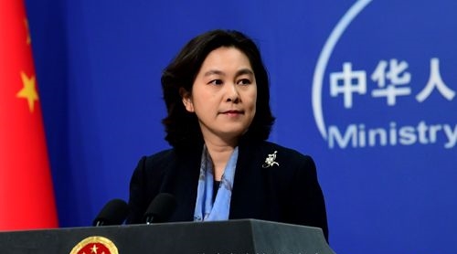 中國外交部發言人華春瑩就對外求援，「我們現在最急需的是防疫醫療物資，如醫用口罩、防護服、護目鏡等。」。（翻攝自中國外交部）