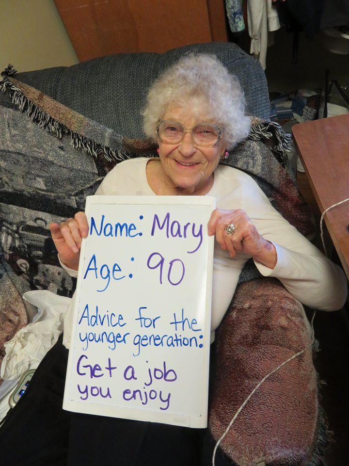 90歲的Mary說：找一份你享受其中的工作吧。（翻攝自Wheatland Manor臉書）