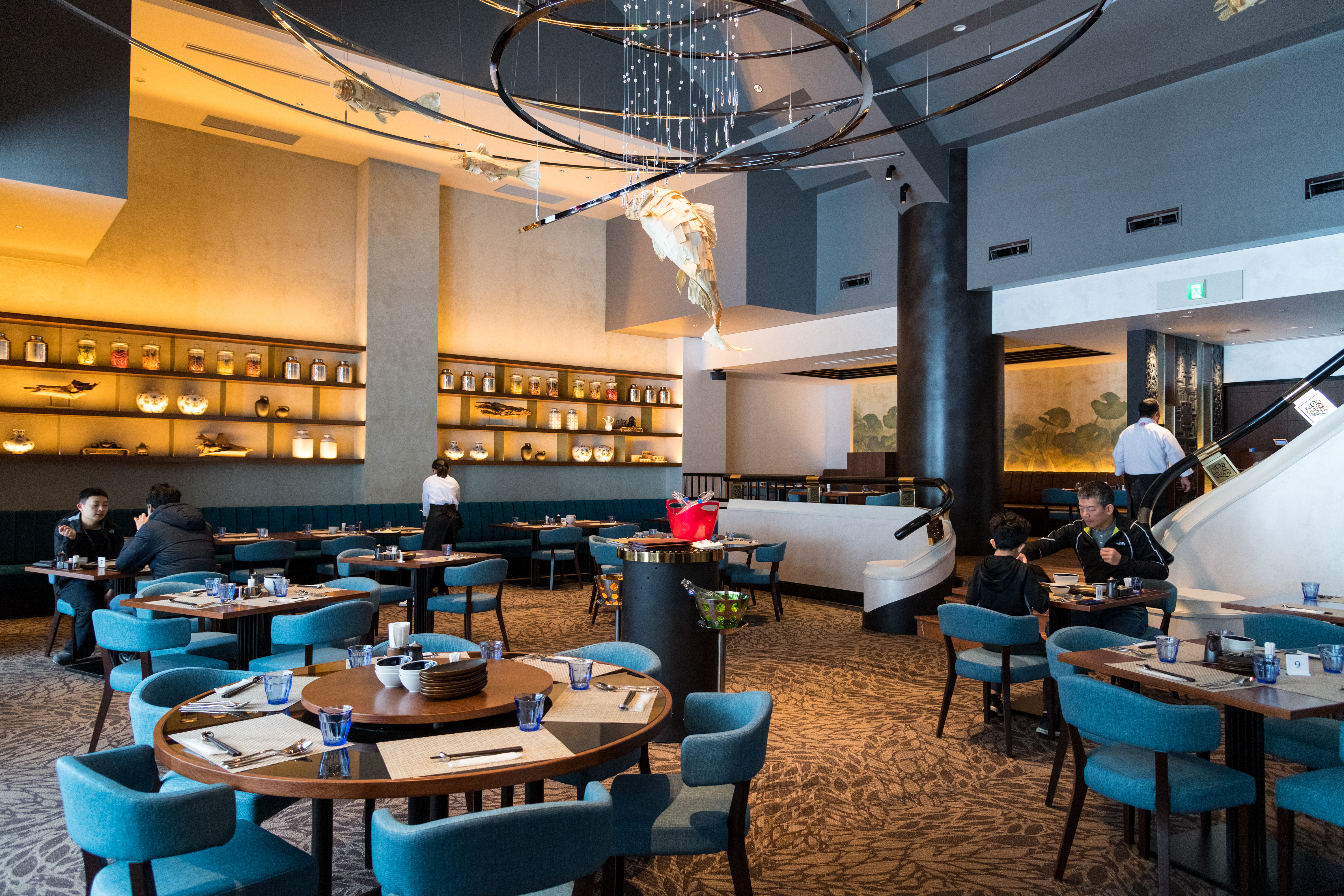 「Asian Kitchen Thai-Chinese Dining」供應各式亞洲料理。