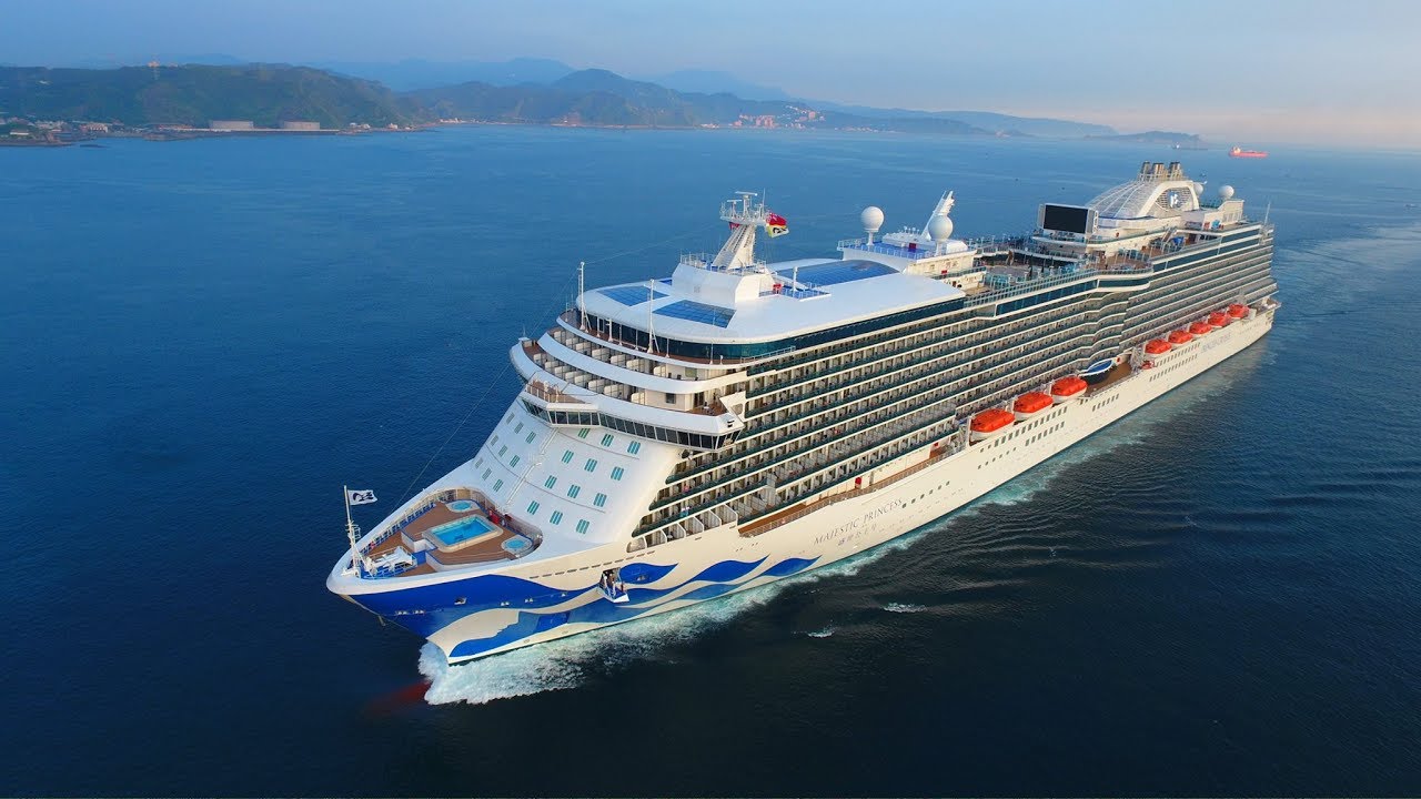 鑽石公主號最新一波10人確診中，有1名六十多歲台灣女性感染。（翻攝自YOUTUBE）