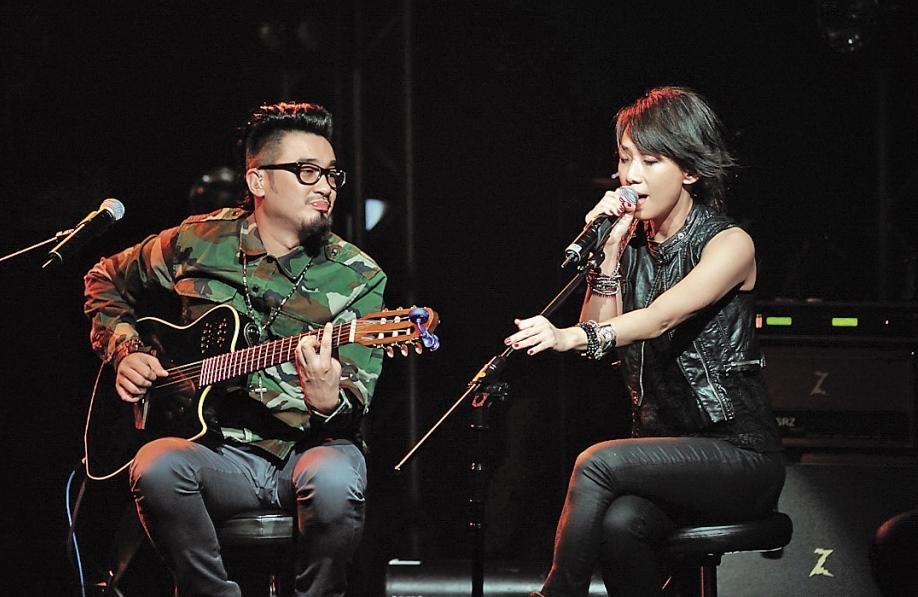 林憶蓮與恭碩良因音樂結緣，兩人交往8年，驚傳分手。（東方IC）