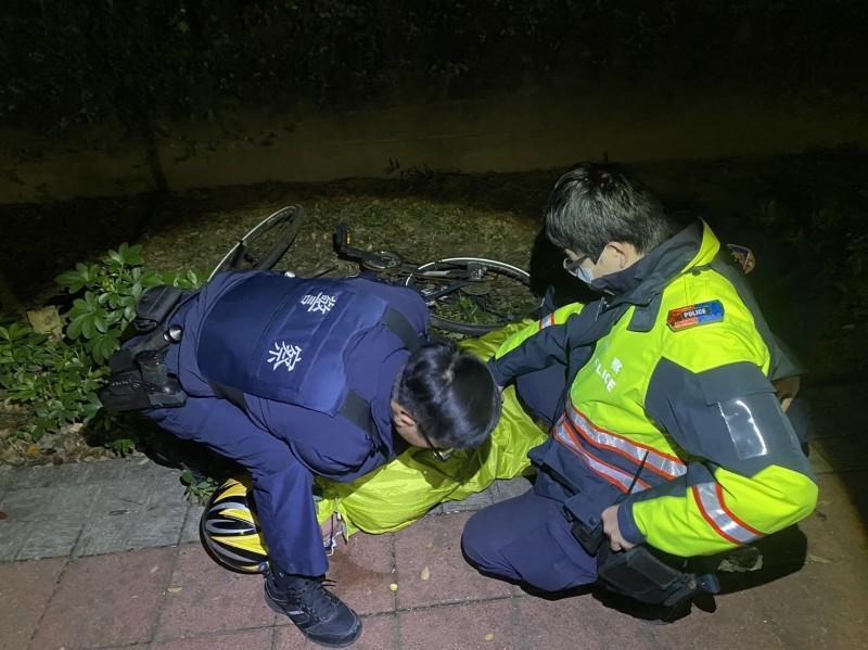劉男隨即遭警方制伏逮捕。（翻攝畫面）