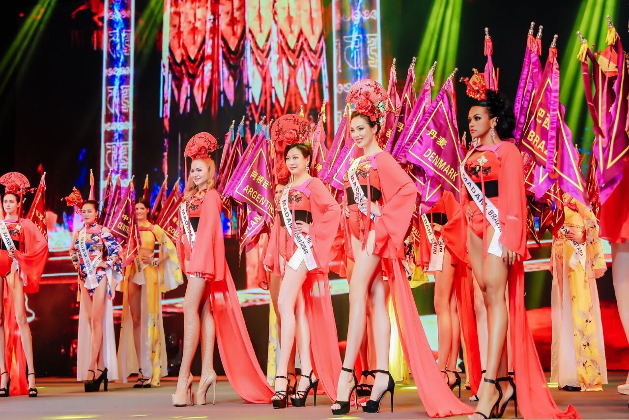 第34屆世界夫人全球總決賽於中國佛山舉行。(范玉玲提供)