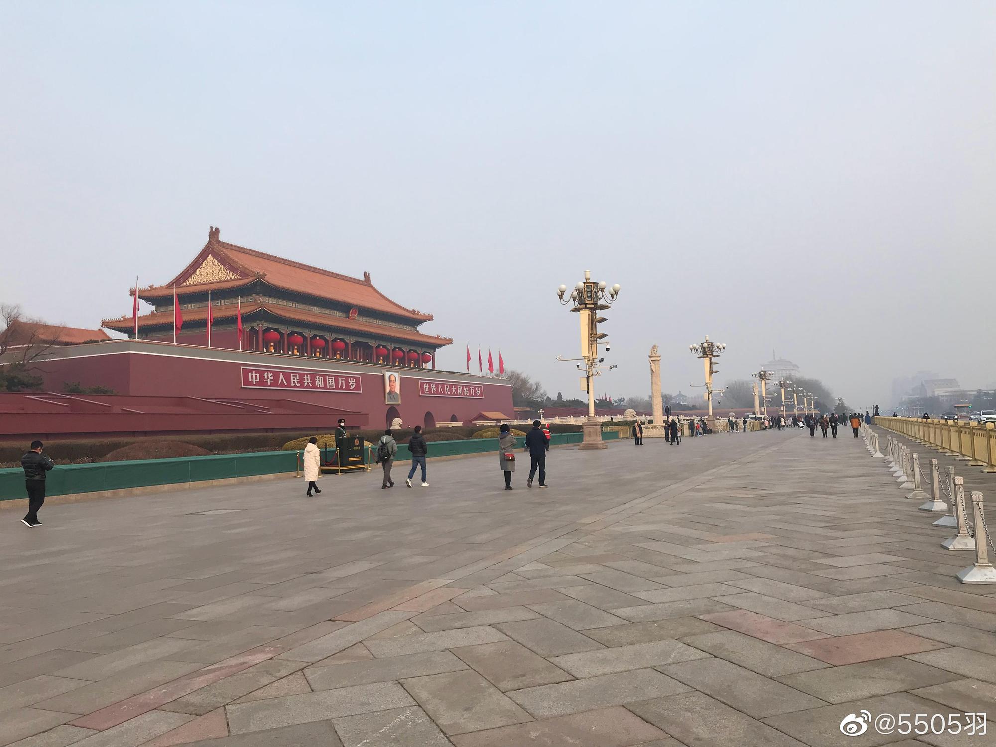 北京宣布10點措施,要實行嚴格社區封閉式管理。(翻攝自微博)