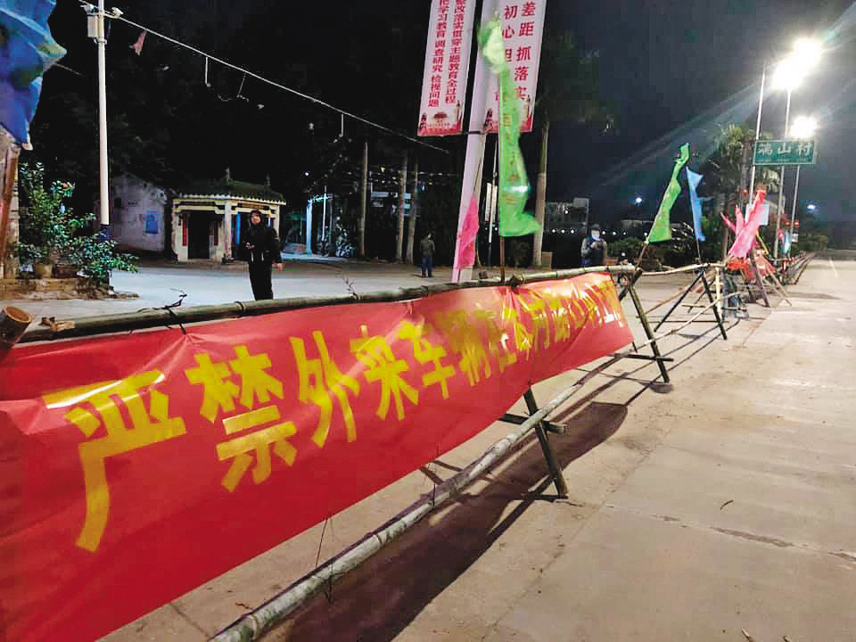 武漢肺炎疫情影響，中國持續封城、封省，中國以外的國家確診人數也開始增溫。（林道銘／攝）