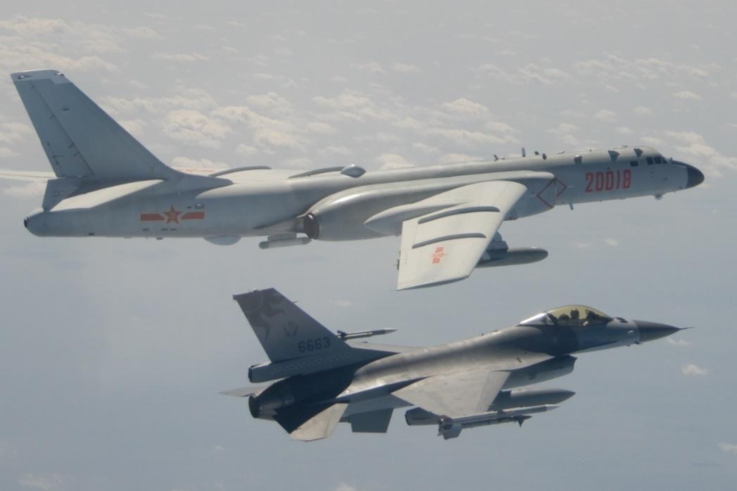 國防部強調,國軍於中共遠海長航訓練活動全程,均能監偵掌握與應處,請國人安心。(翻攝自國防部)
