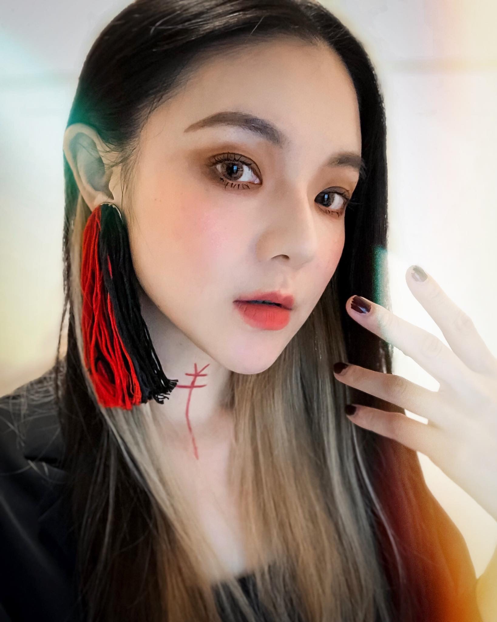 歐陽靖透露大多數日本人分不清，華人來自哪個地方，建議台人大方表示自己來自台灣。（翻攝自歐陽靖臉書）