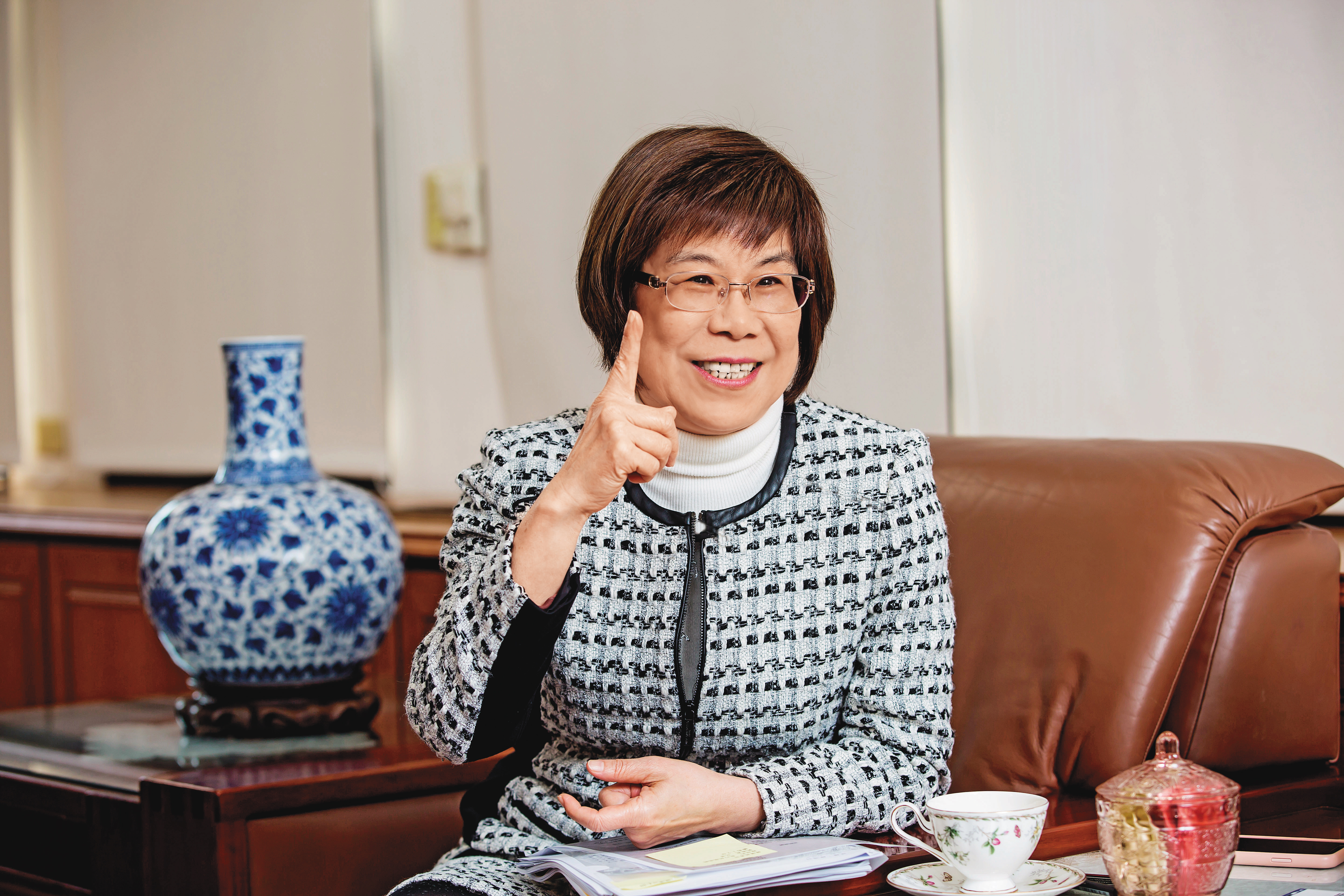 彰銀董座凌忠嫄鼠年新希望，盼能活化彰銀老店，深入年輕族群。