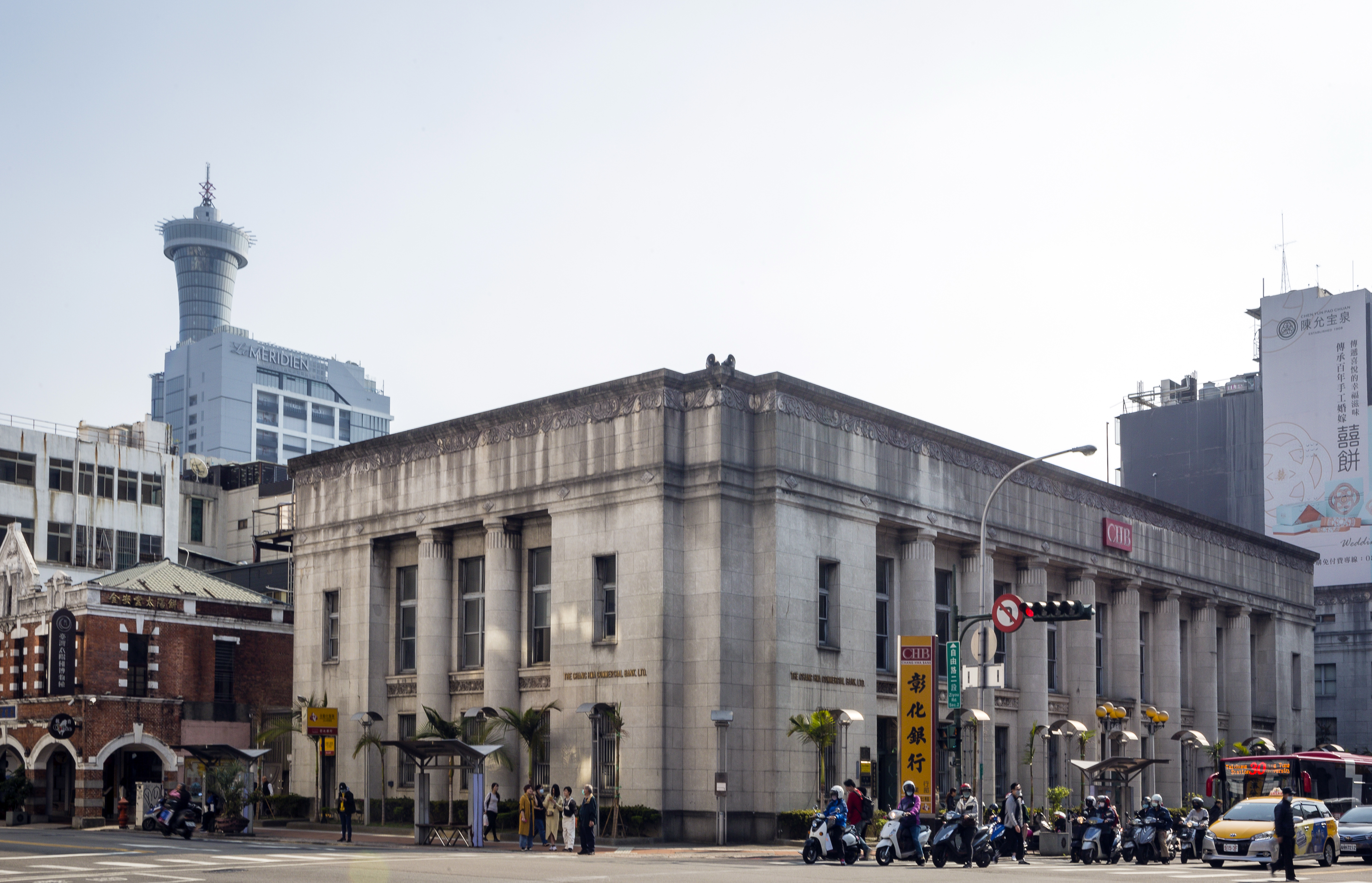 辜顯榮也曾是彰銀大股東，開啟鹿港辜家進入銀行業的契機。