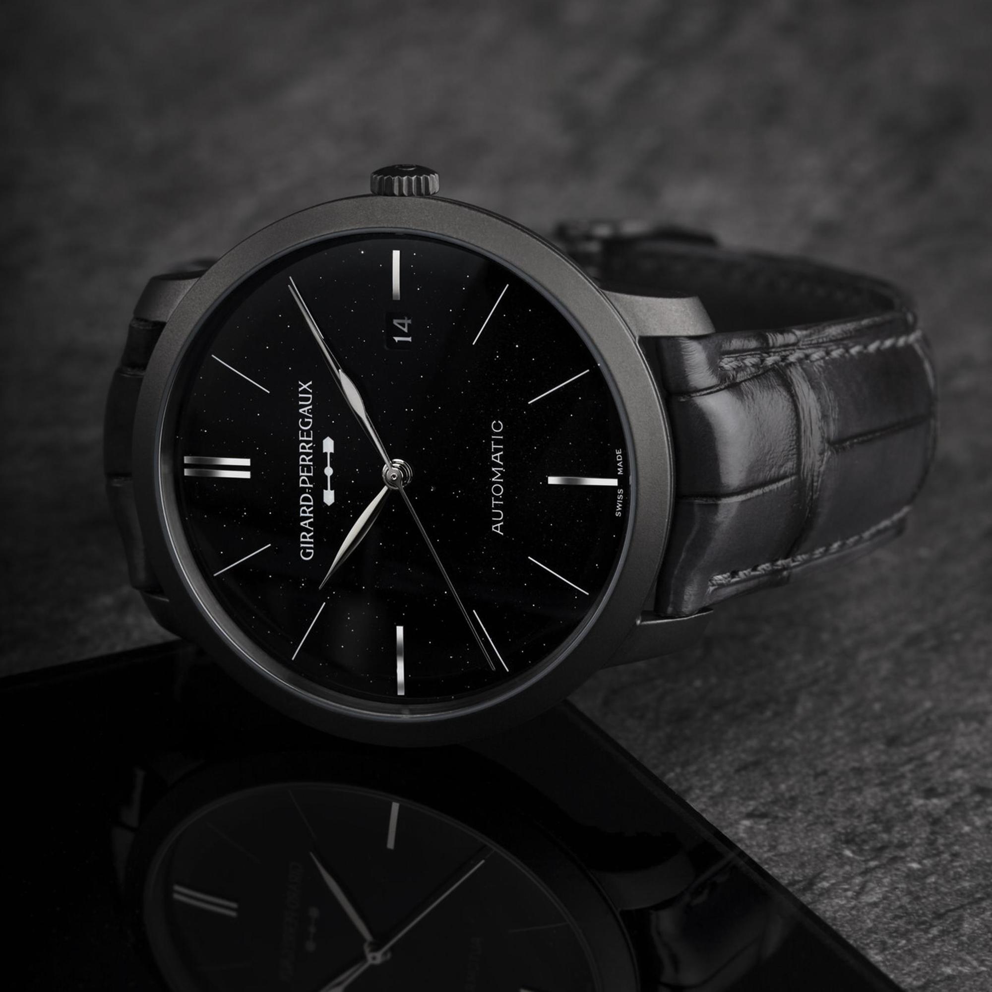 採用新一代Logo的1966 Orion腕錶，40mm黑色DLC塗層精鋼錶殼，定價NT$283,000。