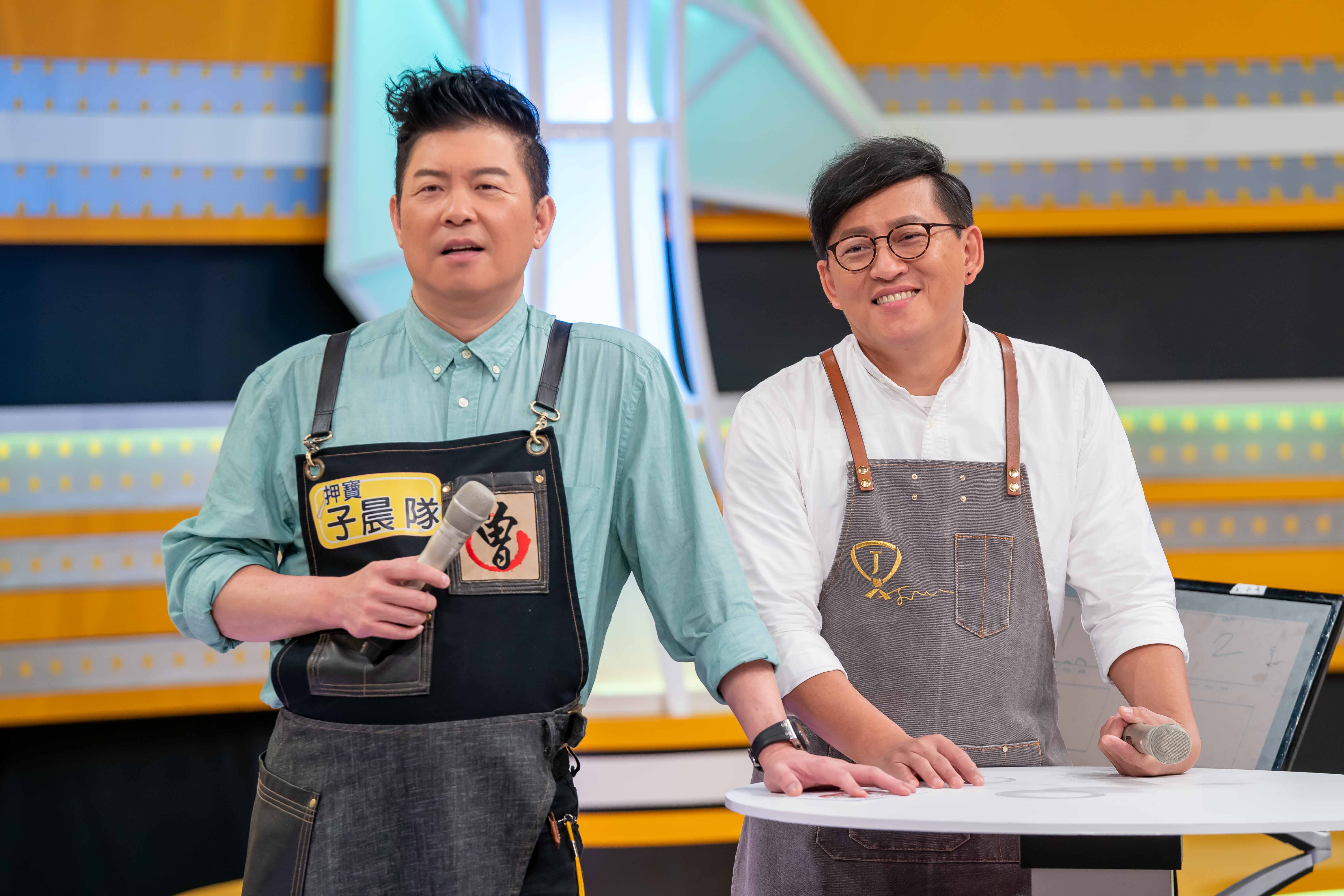 情人節即將到來，詹姆士笑說因為近年較忙，都直接給老婆現金！《食尚玩家-歡樂有夠讚》主持人曾國城本周情人節適逢節目錄影，不過平常他就會帶老婆吃大餐。（TVBS歡樂台）