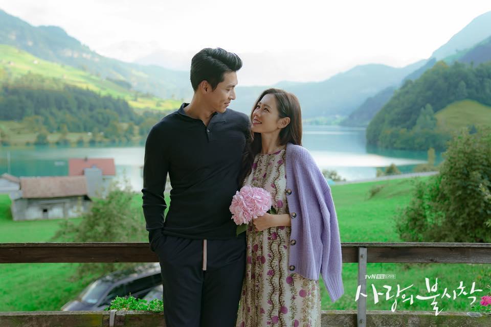 玄彬與孫藝真主演《愛的迫降》讓許多觀眾沉浸在劇中,久久無法出戲。(翻攝自tvN電視台)