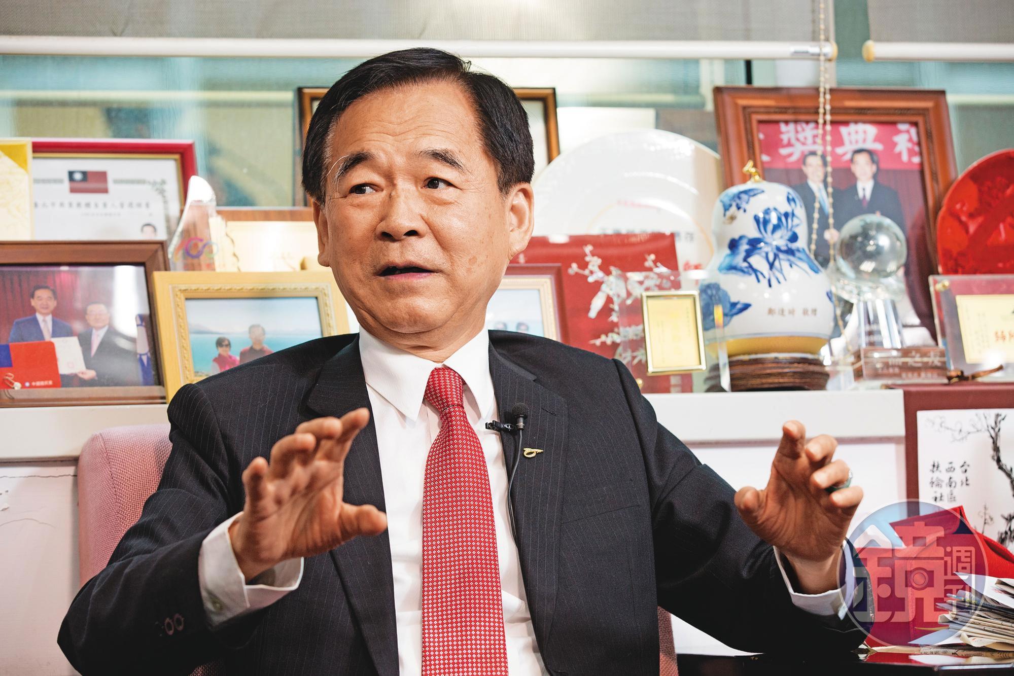 王應傑認為國道客運業大受疫情影響,應該納入紓困、復甦與振興的對象。