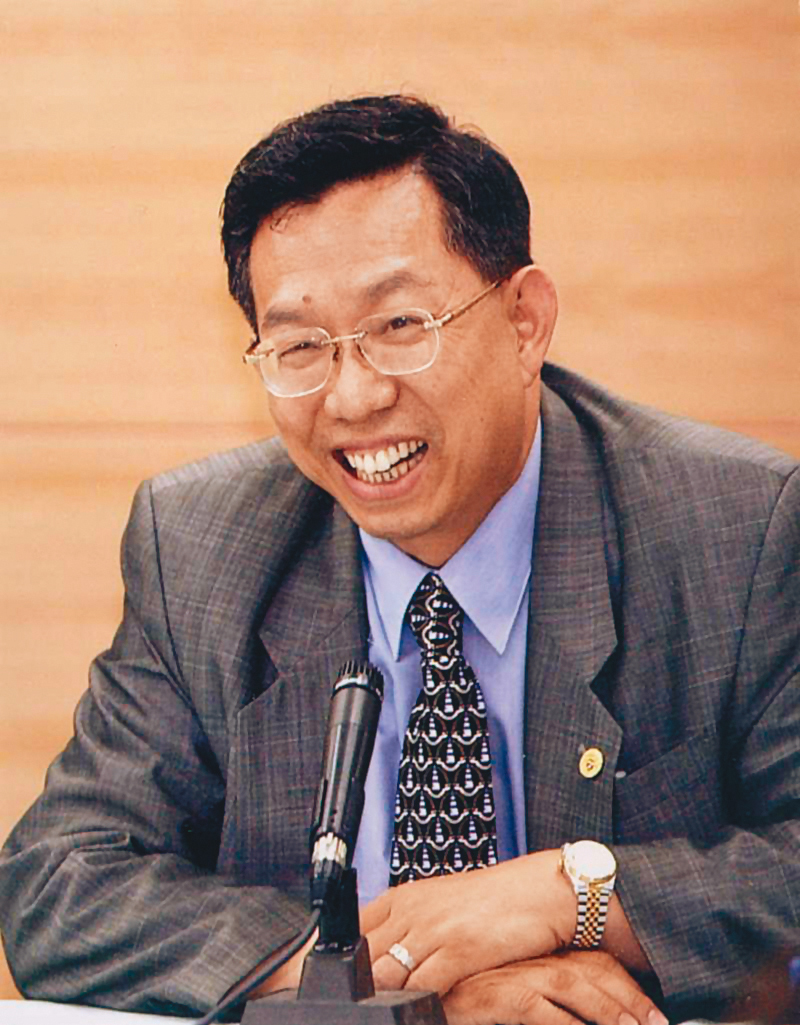 前疾管局長蘇益仁認為，若發生社區傳播，醫療應採分級、分流管理，醫學中心的資源非必要不能啟動。（翻攝成功大學官網）