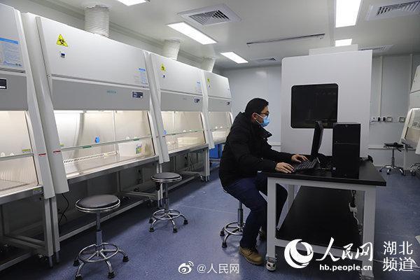 科學家急於了解,無症狀或症狀輕微的病患占武漢肺炎感染多少比重。(翻攝微薄)