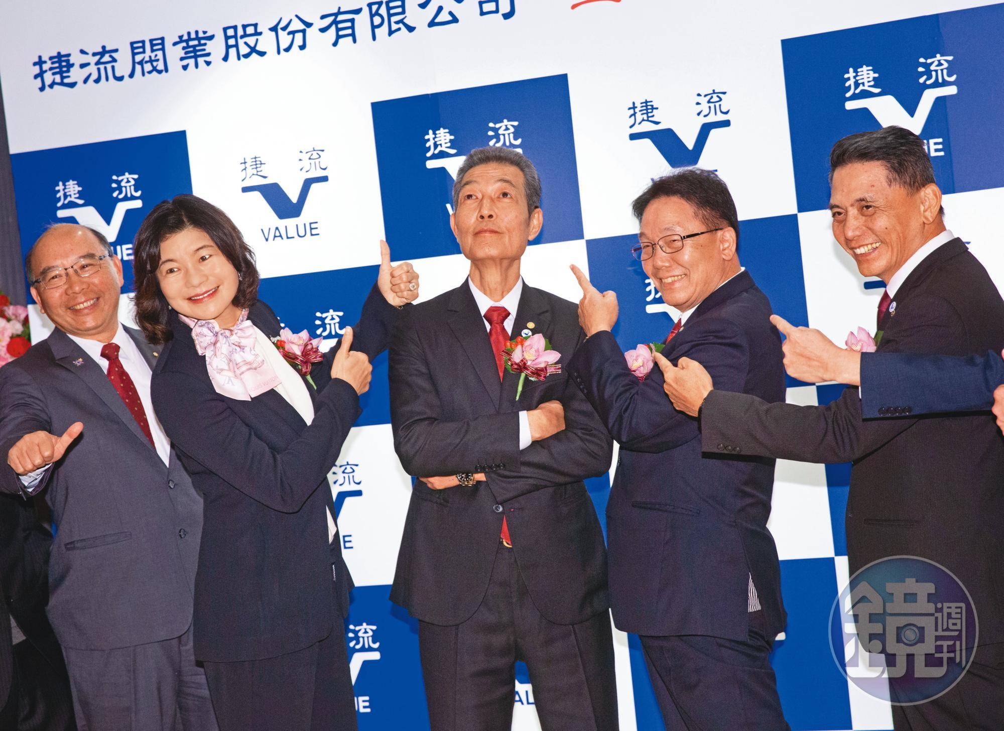 錢佩玲（左起）、楊大中、陳斌超、陳宗曉分工合作，建立深厚革命情感。