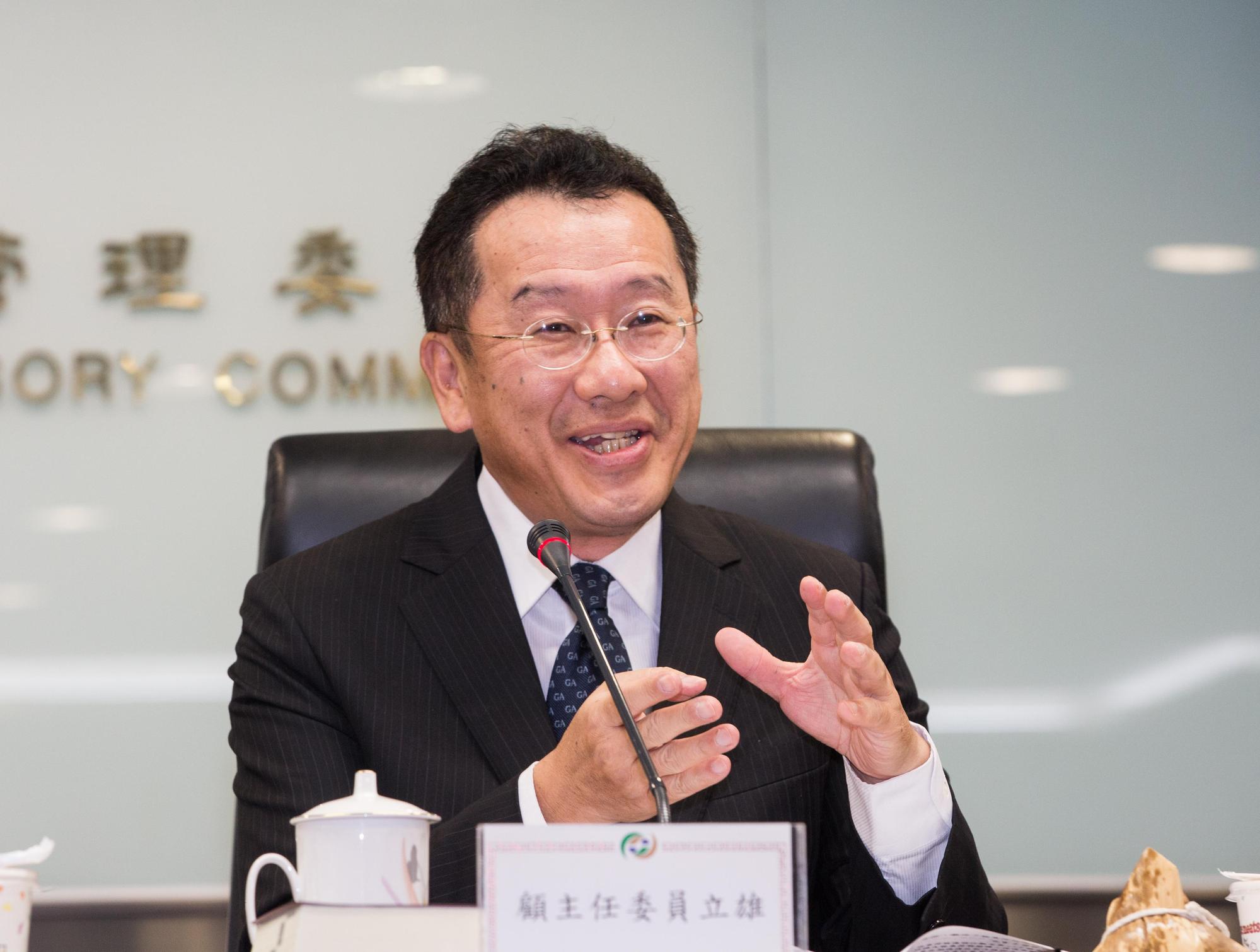 顧立雄說，今年台股最重要的工作就是推動逐筆交易。