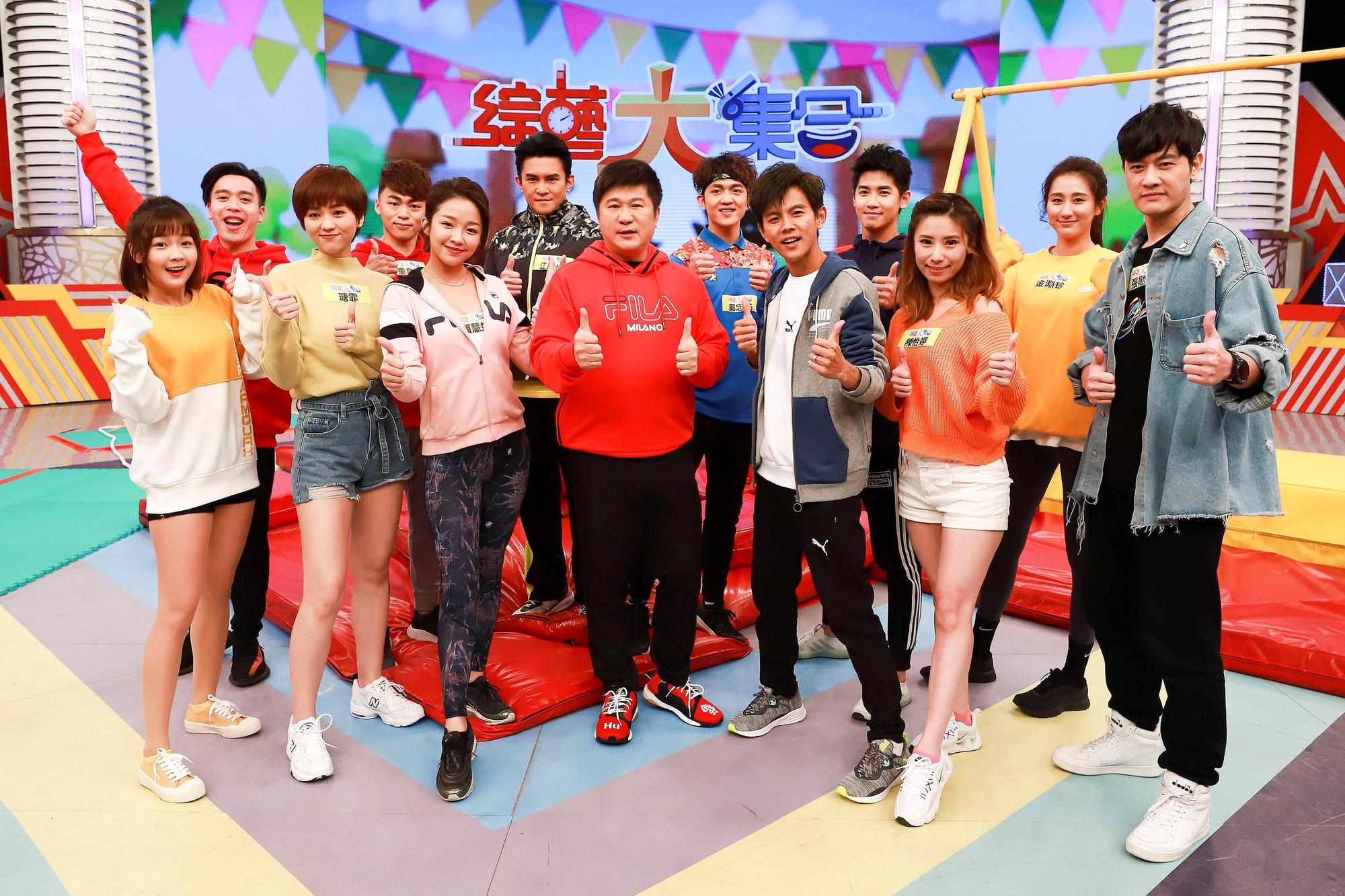 受「2019新型冠狀病毒」疫情影響《綜藝大集合》首次棚內錄影。(民視提供)