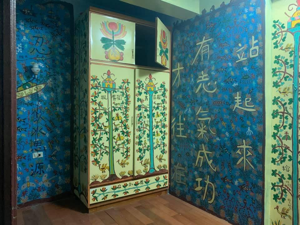 頭城老先生的壁畫小宇宙。(翻攝自于永傑臉書)