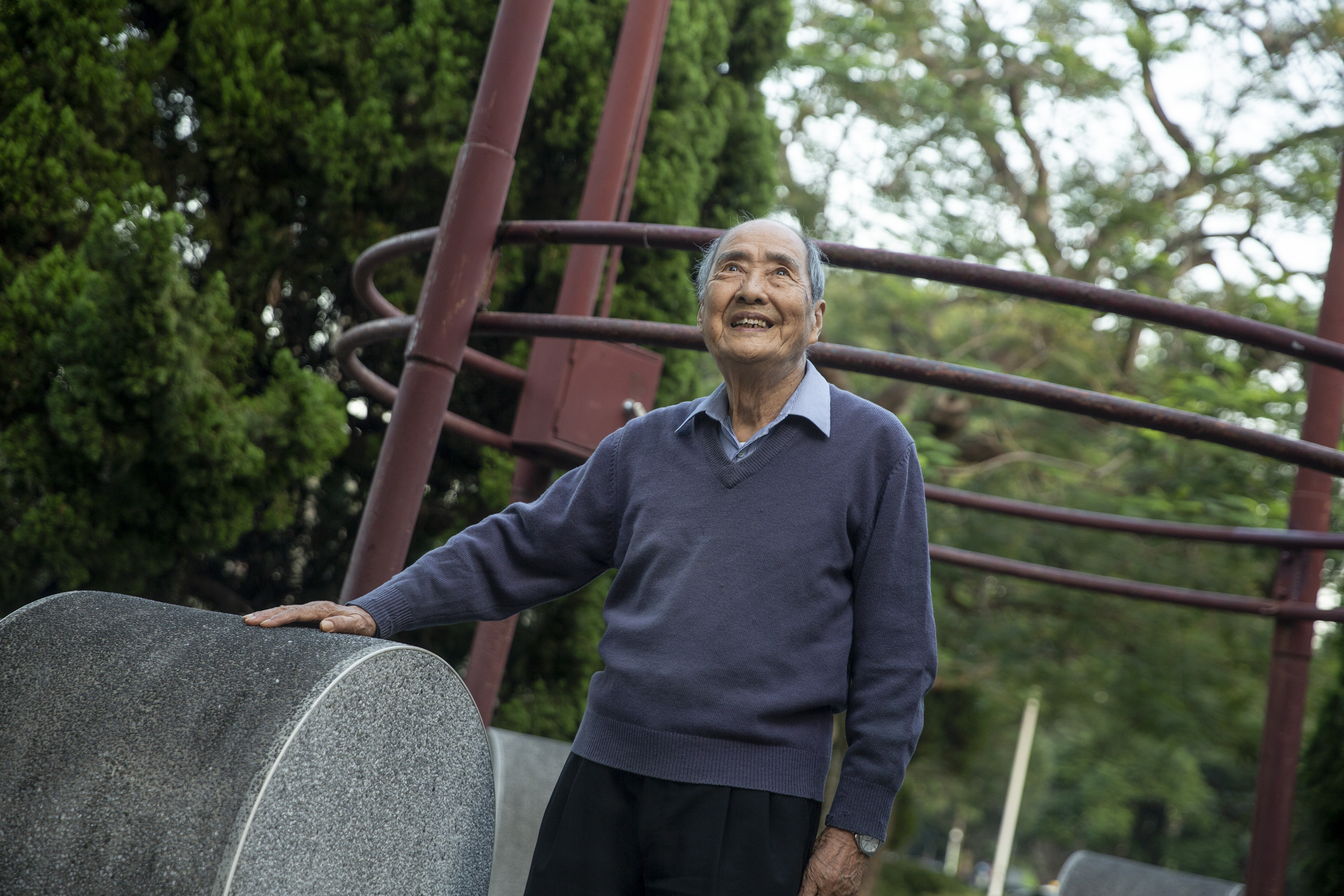 台大農化系退休教授張則周因政治受難經歷，後半生將心力投注於社會改造，「希望台灣不要再發生這樣的歷史悲劇。」