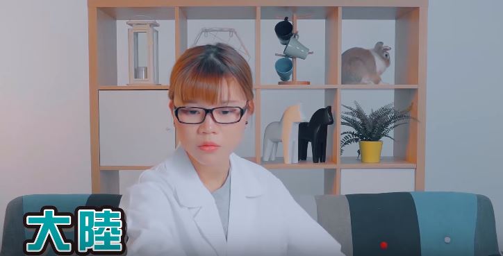 YouTuber泡麵拍片大聊兩岸醫療品質差異。（翻攝自泡麵YouTube）