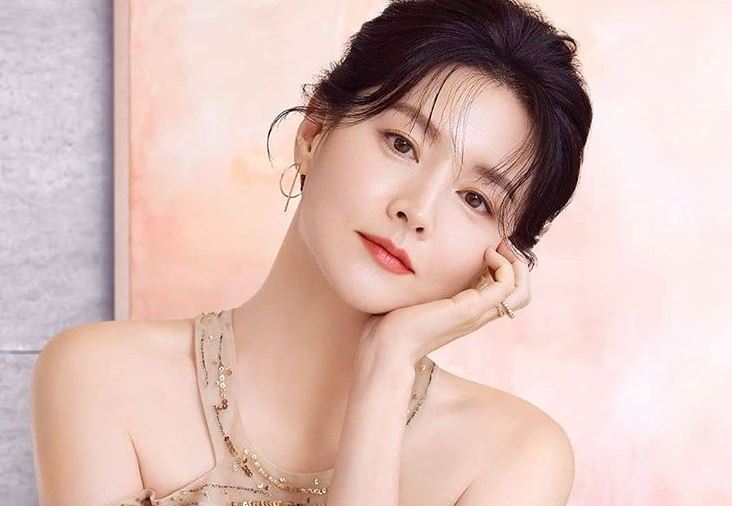 拍片挺中國挨轟，李英愛捐5000萬酸民秒閉嘴 （翻攝自李英愛IG）