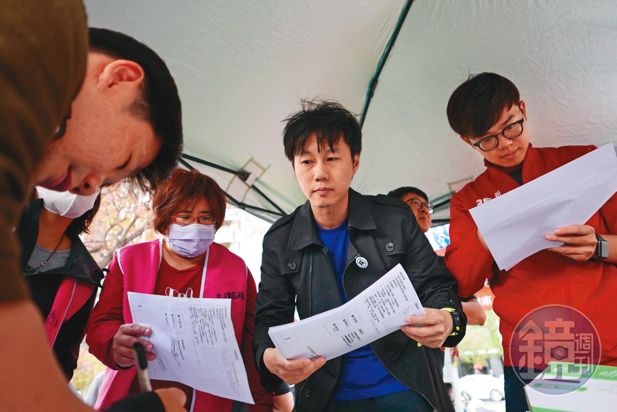 罷免連署已達第2階段門檻,未來國民黨新任黨主席,首要面對的難題就是替韓國瑜拆彈。