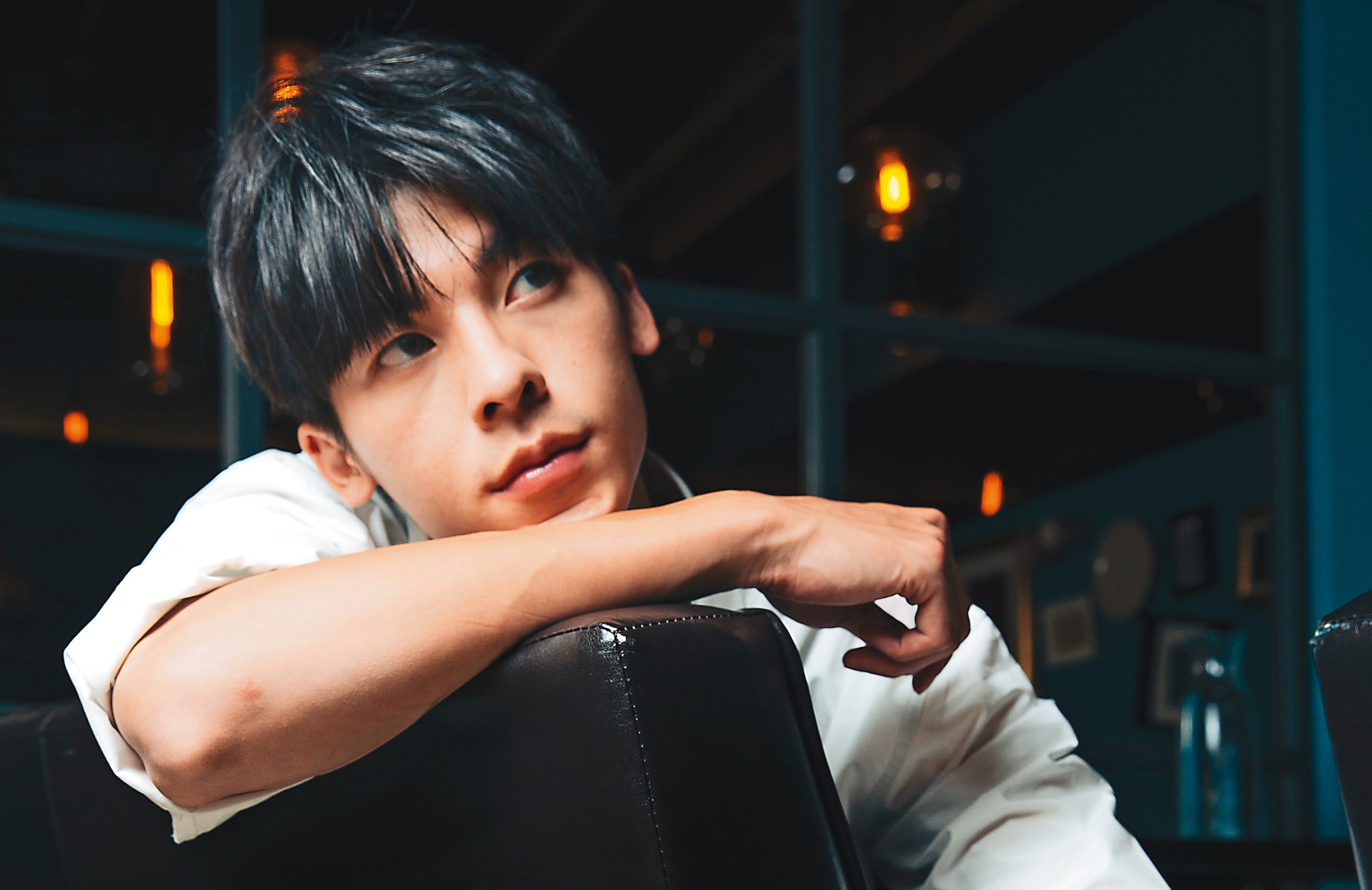 在娛樂圈熬了8、9年的許光漢，29歲才一夕爆紅，最近更成為不少迷妹口中的「國民老公」。