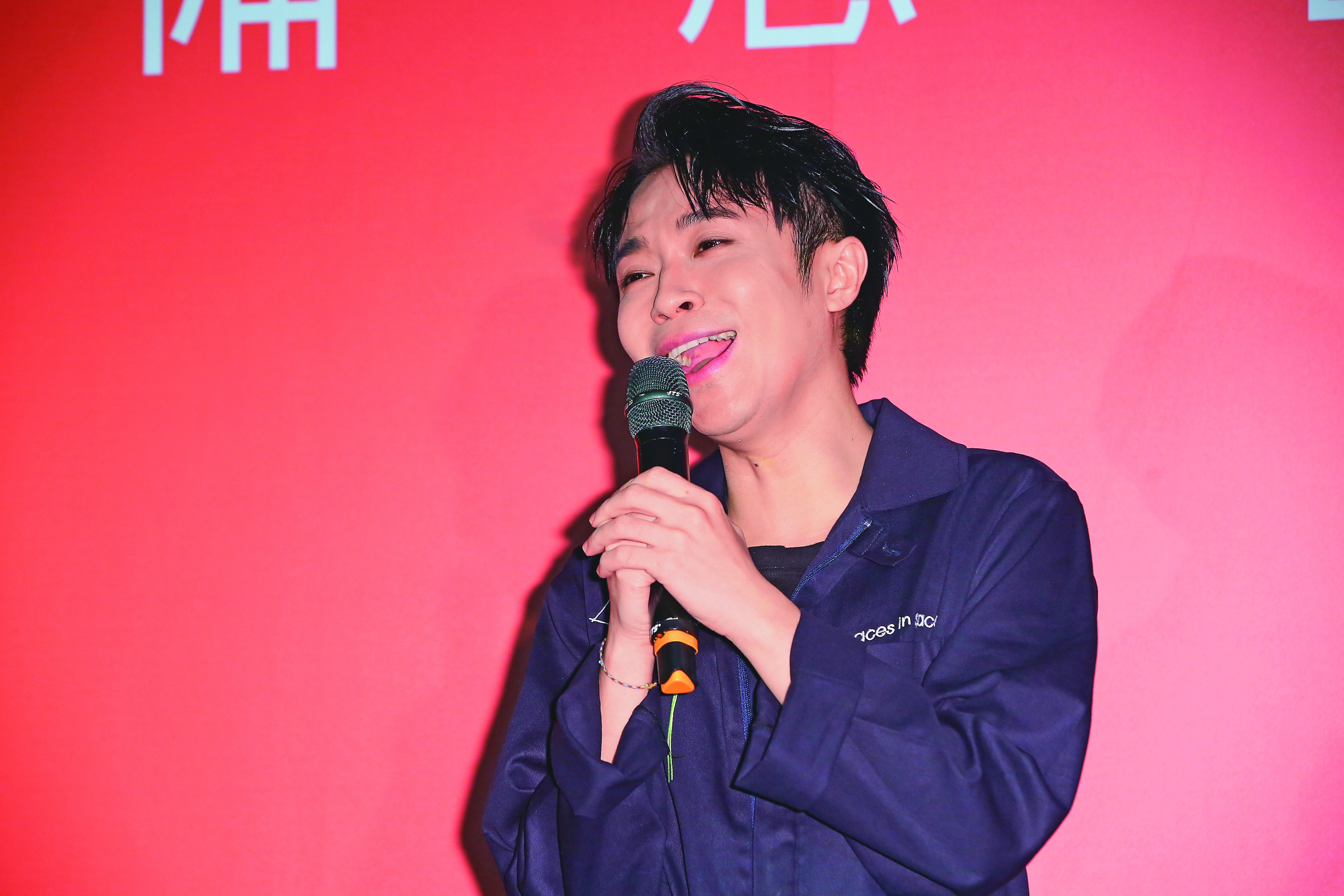 雖然演唱會上及之後的慶功宴還算談笑風生，但青峰演唱會一結束就遭到起訴，未來恐將面臨無法唱蘇打綠時期創作的窘境。