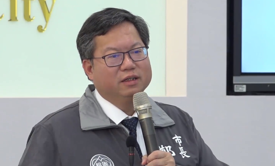 桃園市長鄭文燦呼籲防疫，期盼暫緩大型集會活動。（翻攝自鄭文燦臉書）