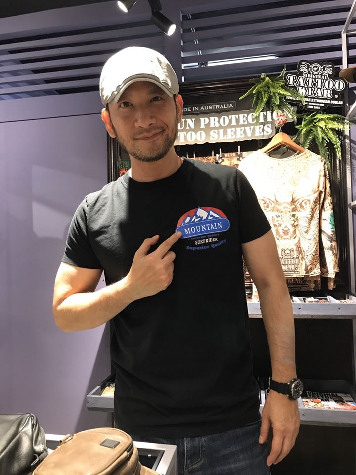 高山峰如有工作會跟太太輪著照顧兒子，直到下月2日才會去上學。（翻攝自高山峰臉書）