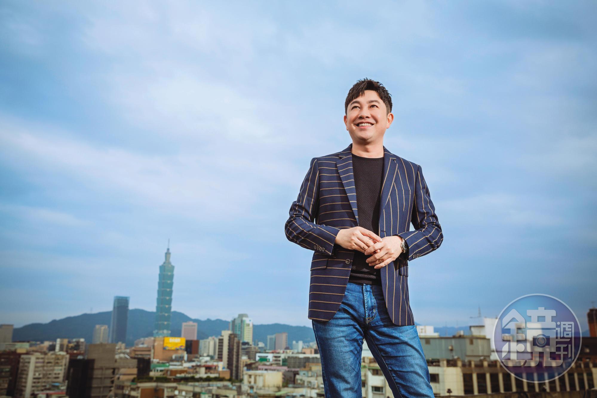 曾經樂當房客租屋的李明川,如今坐擁雙北市3房。